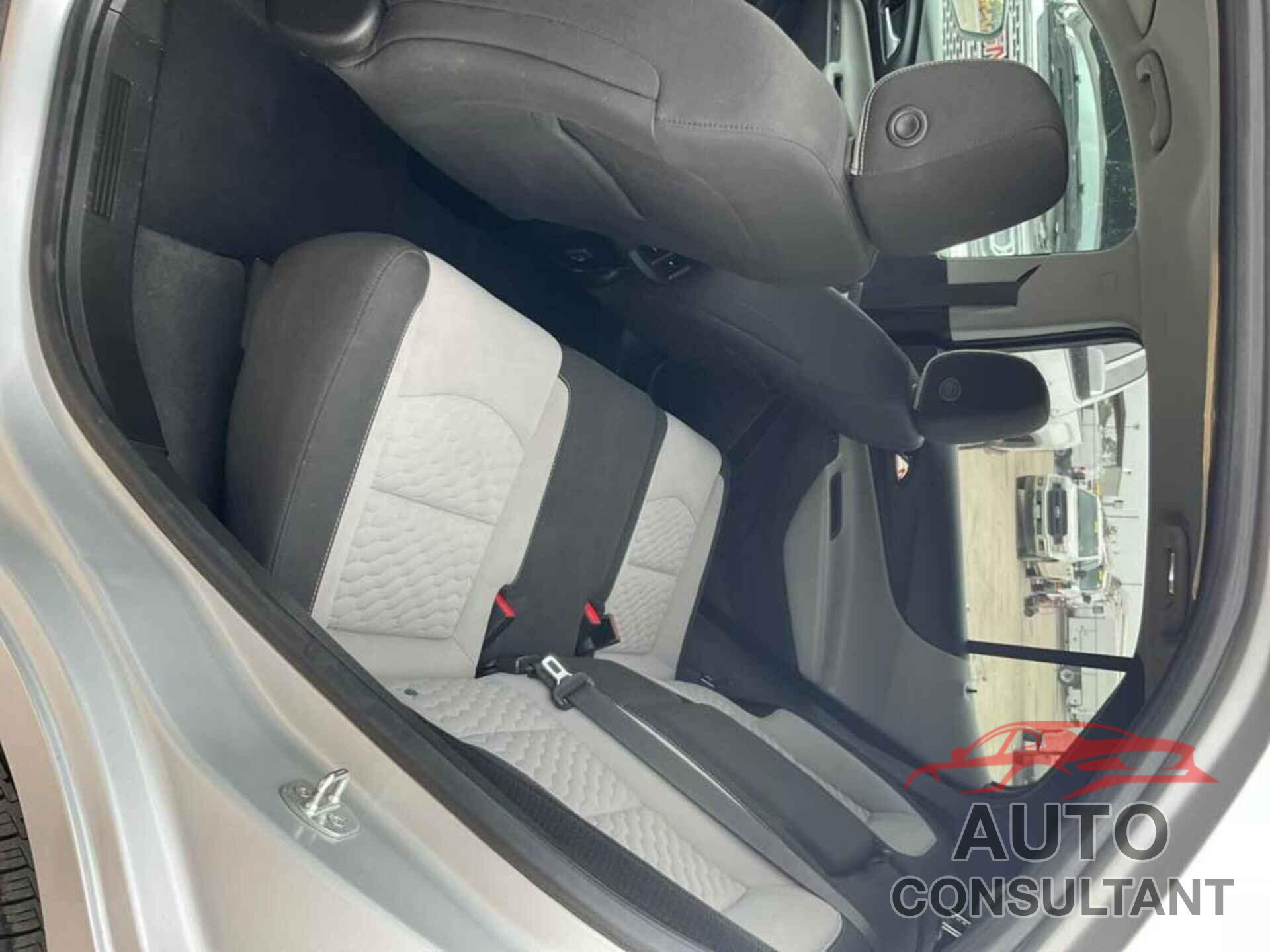 CHEVROLET EQUINOX 2019 - 2GNAXTEVXK6276015
