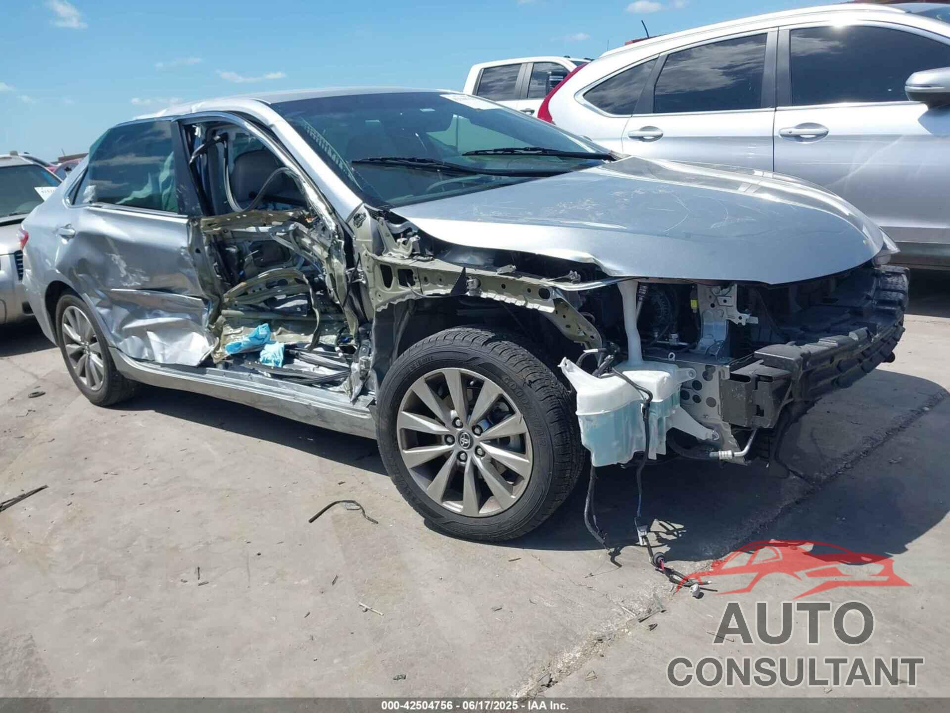 TOYOTA CAMRY 2017 - 4T1BF1FK2HU435544