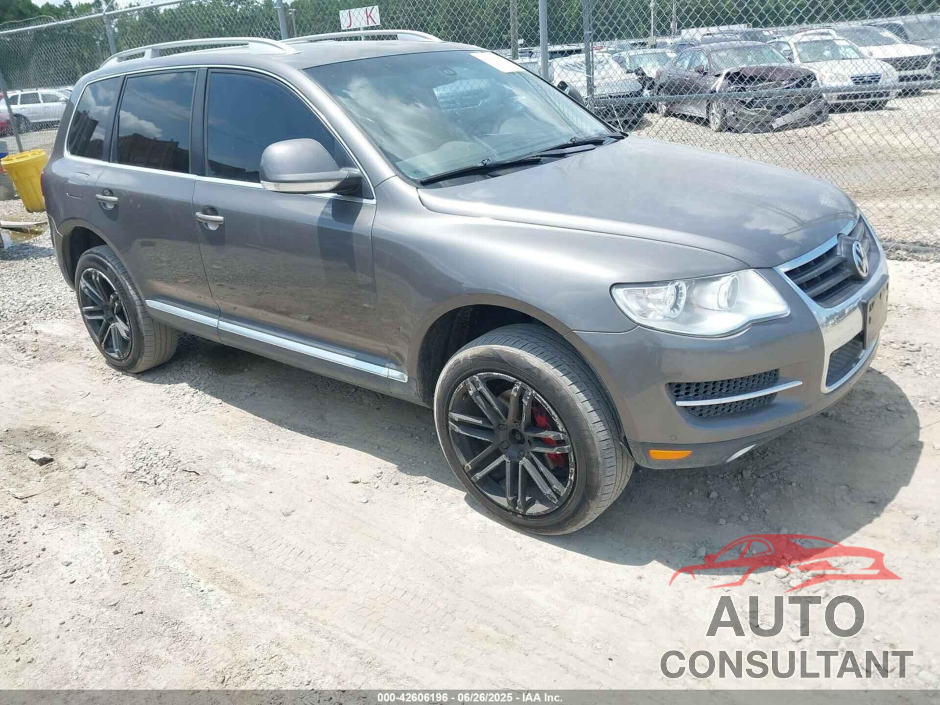 VOLKSWAGEN TOUAREG 2010 - WVGBF7A91AD002004