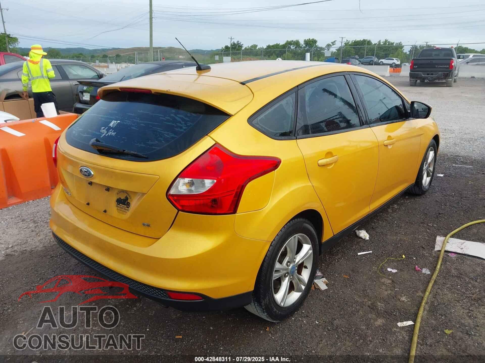 FORD FOCUS 2012 - 1FAHP3K29CL254362
