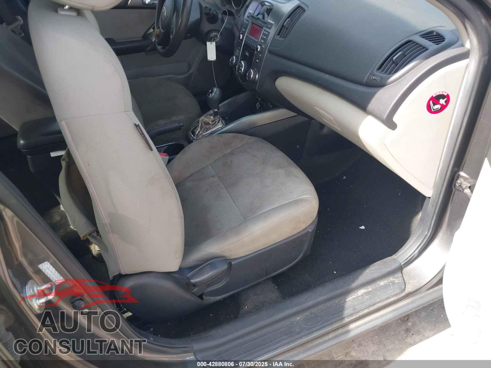 KIA FORTE 2013 - KNAFU4A2XD5713452