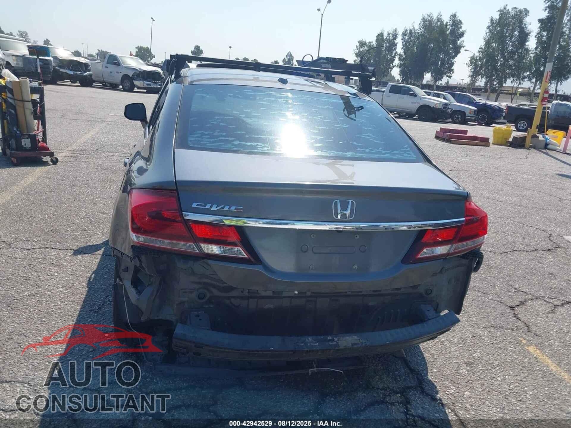 HONDA CIVIC 2013 - 2HGFB2F82DH504257