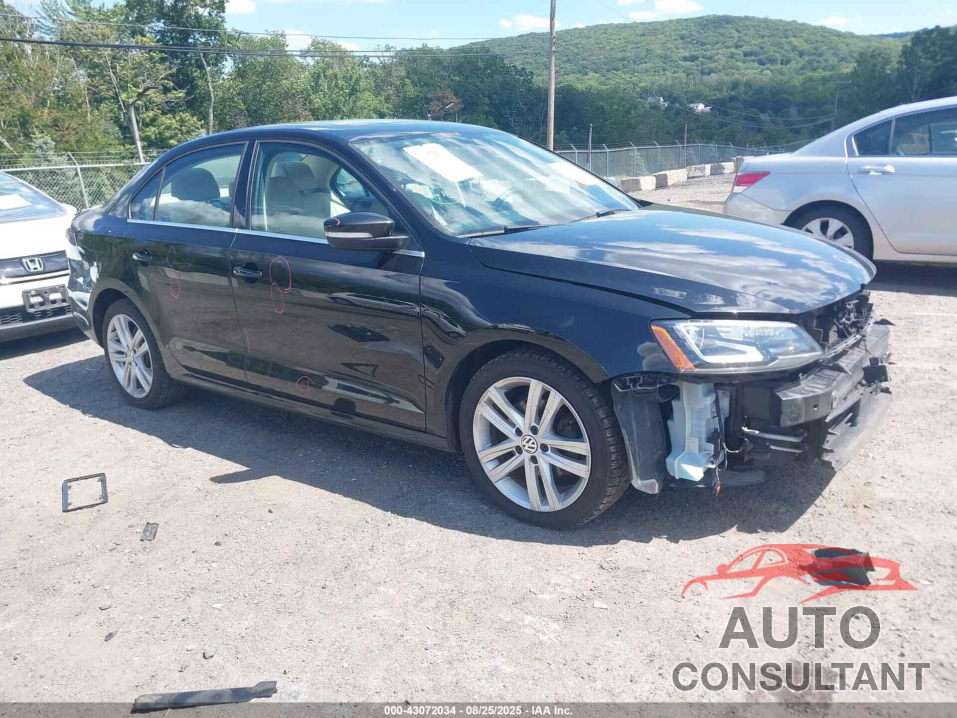 VOLKSWAGEN JETTA 2015 - 3VWLA7AJ5FM211188