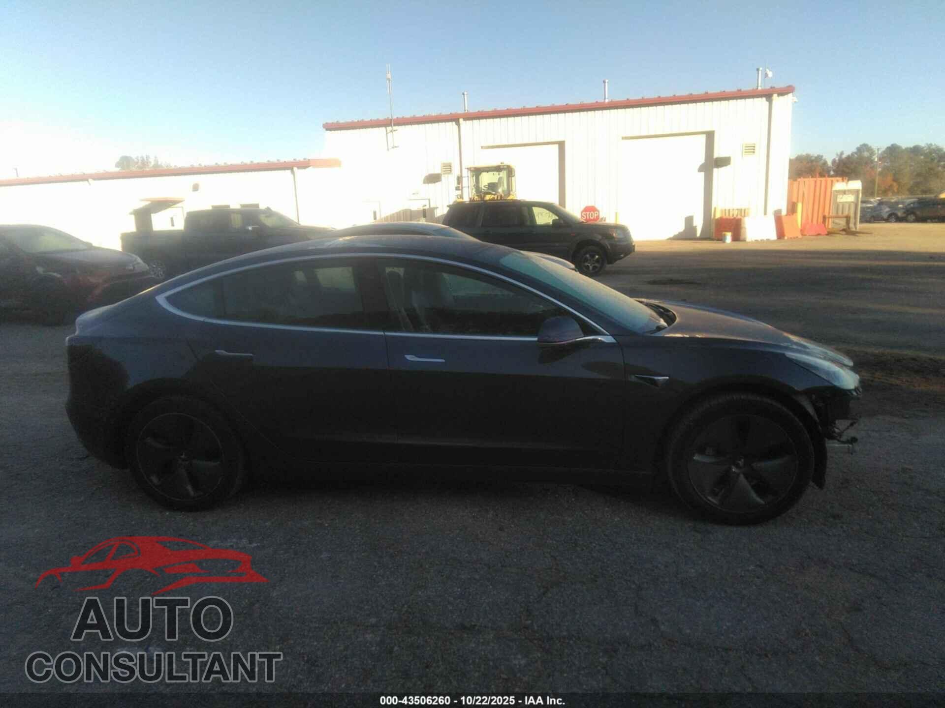 TESLA MODEL 3 2019 - 5YJ3E1EA1KF353048