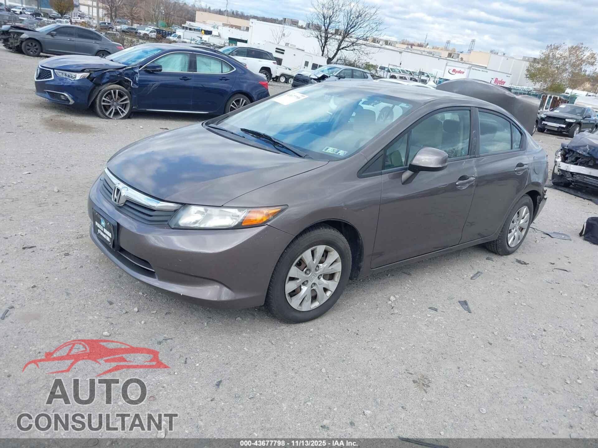 HONDA CIVIC 2012 - 2HGFB2F57CH540997