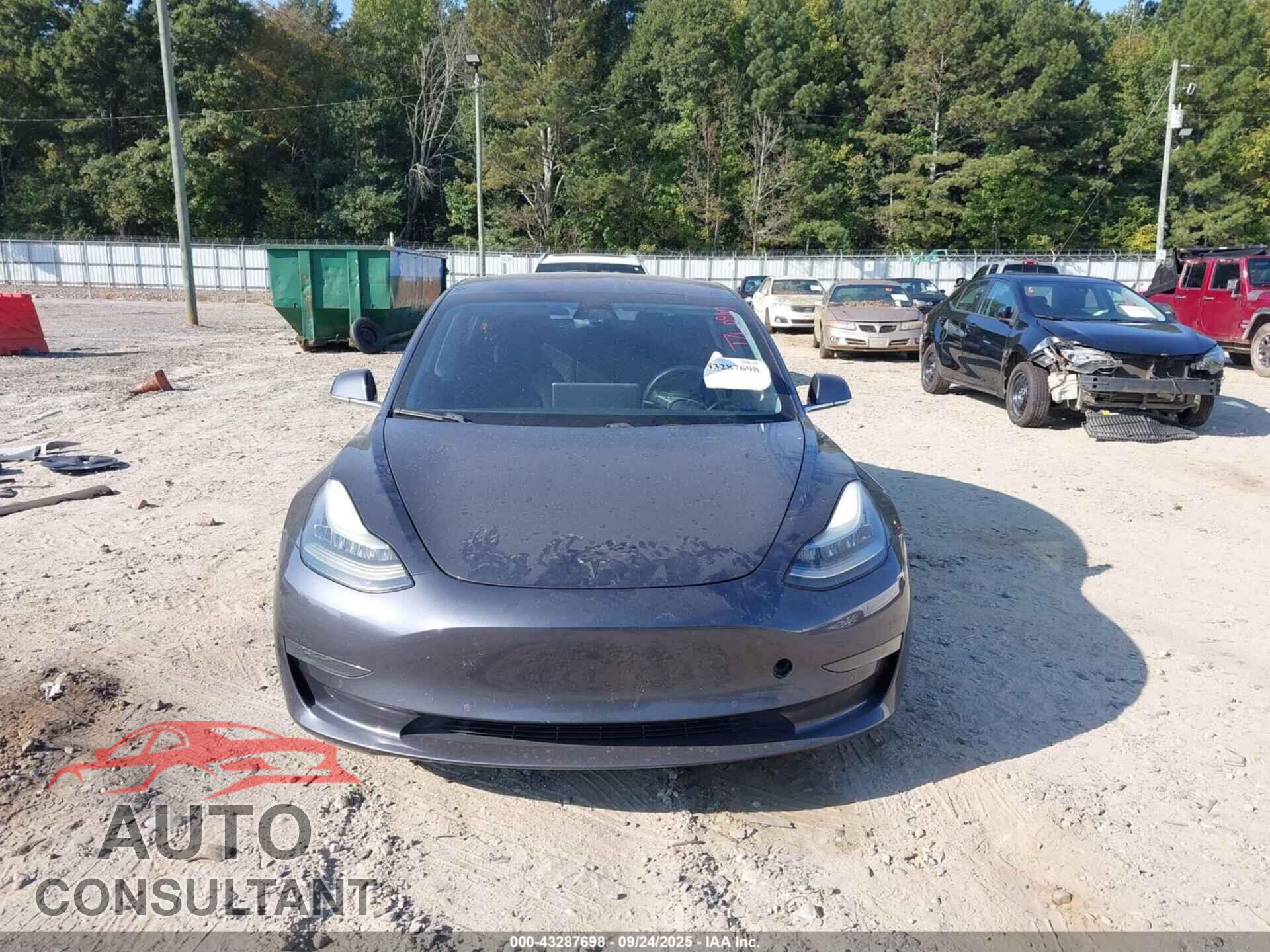 TESLA MODEL 3 2018 - 5YJ3E1EB3JF114494