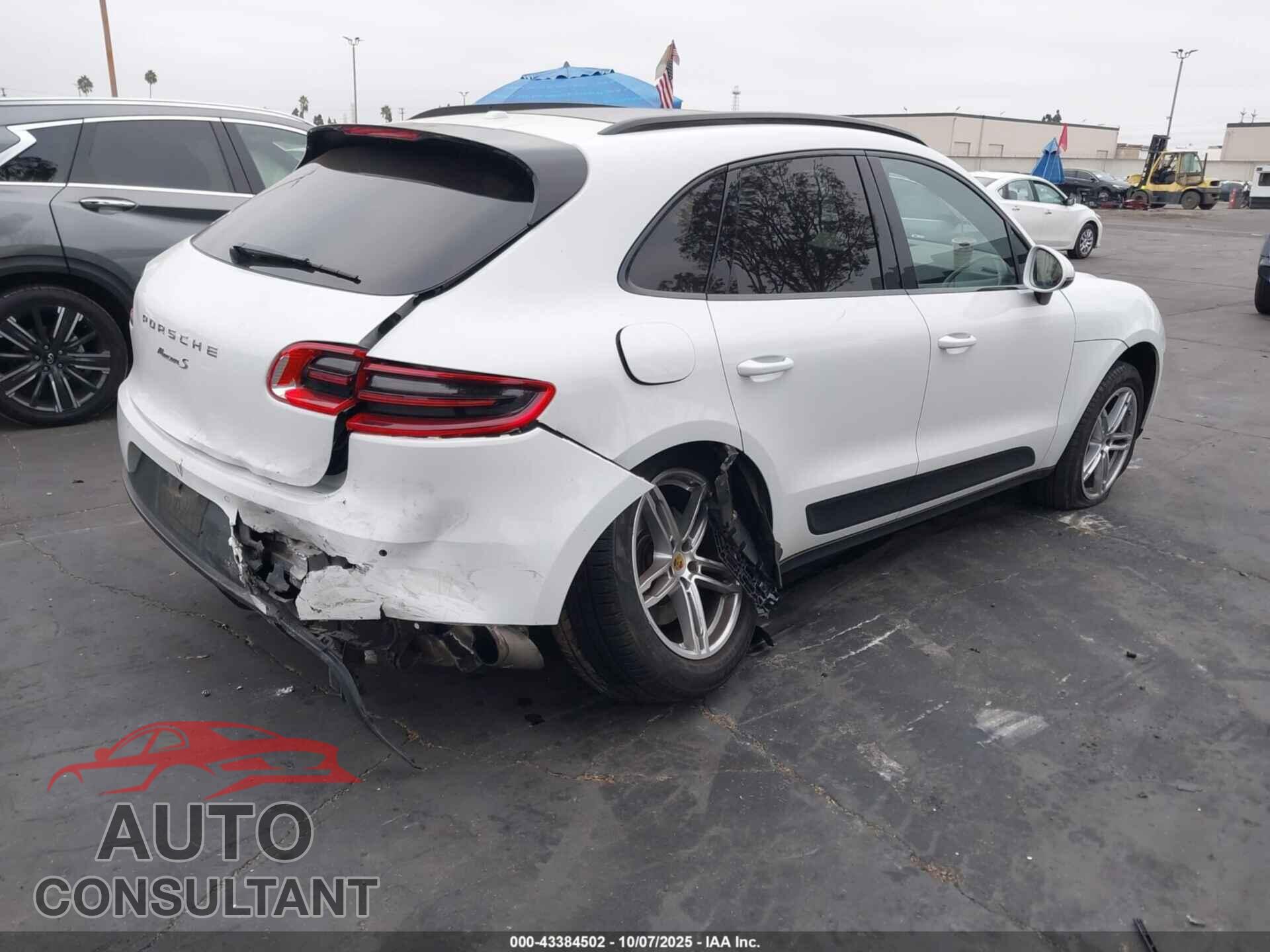 PORSCHE MACAN 2017 - WP1AB2A53HLB15043