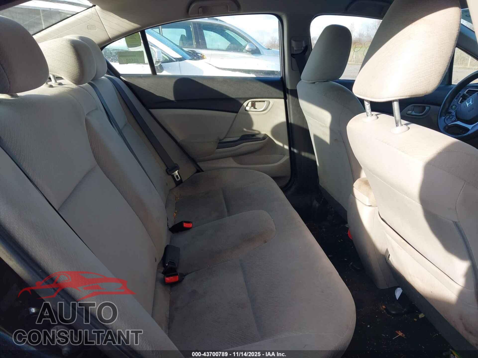 HONDA CIVIC 2013 - 2HGFB2F56DH536859