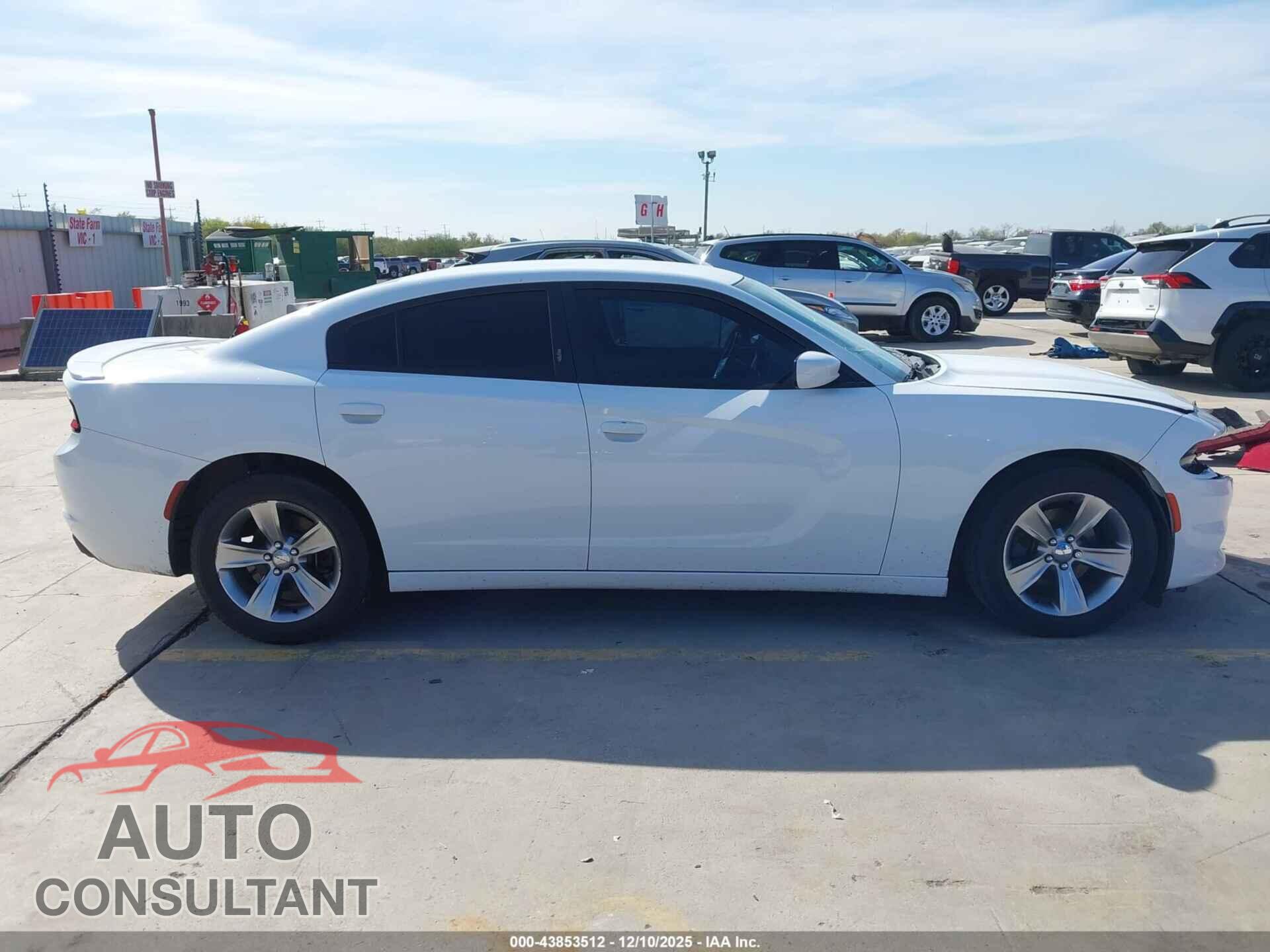 DODGE CHARGER 2015 - 2C3CDXBG8FH738349