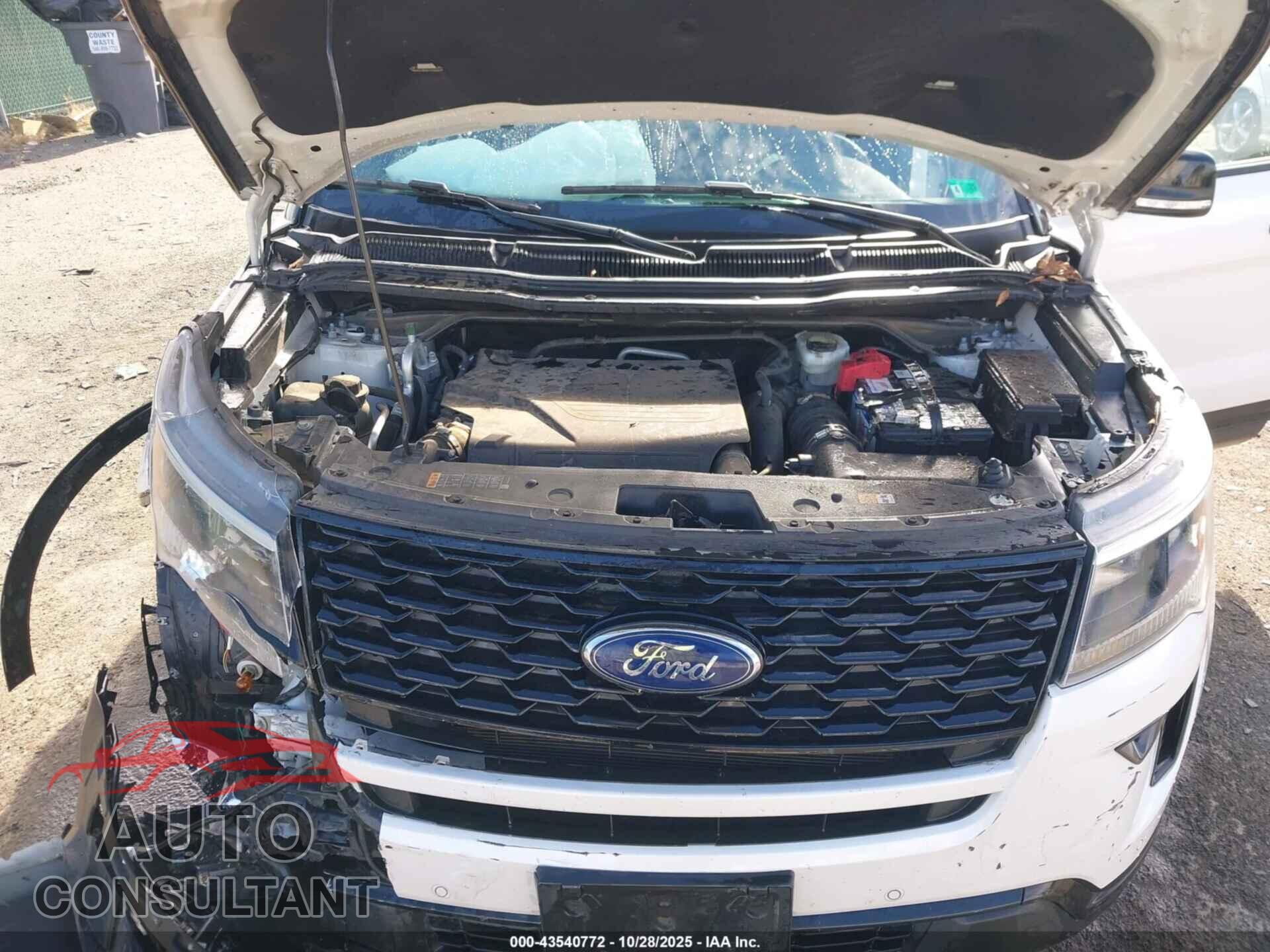 FORD EXPLORER 2018 - 1FM5K8GTXJGB85015