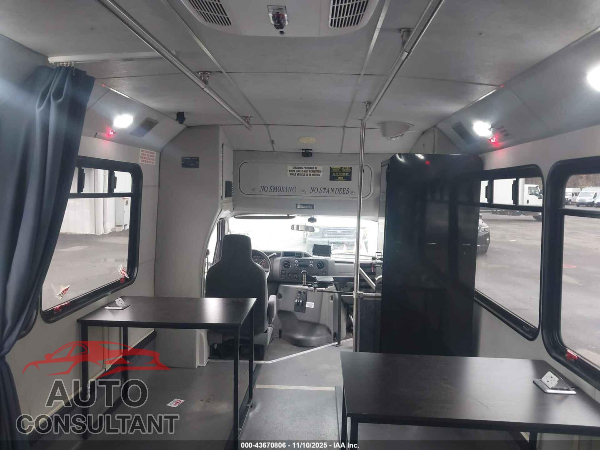 FORD E-450 CUTAWAY 2015 - 1FDFE4FS7FDA09660