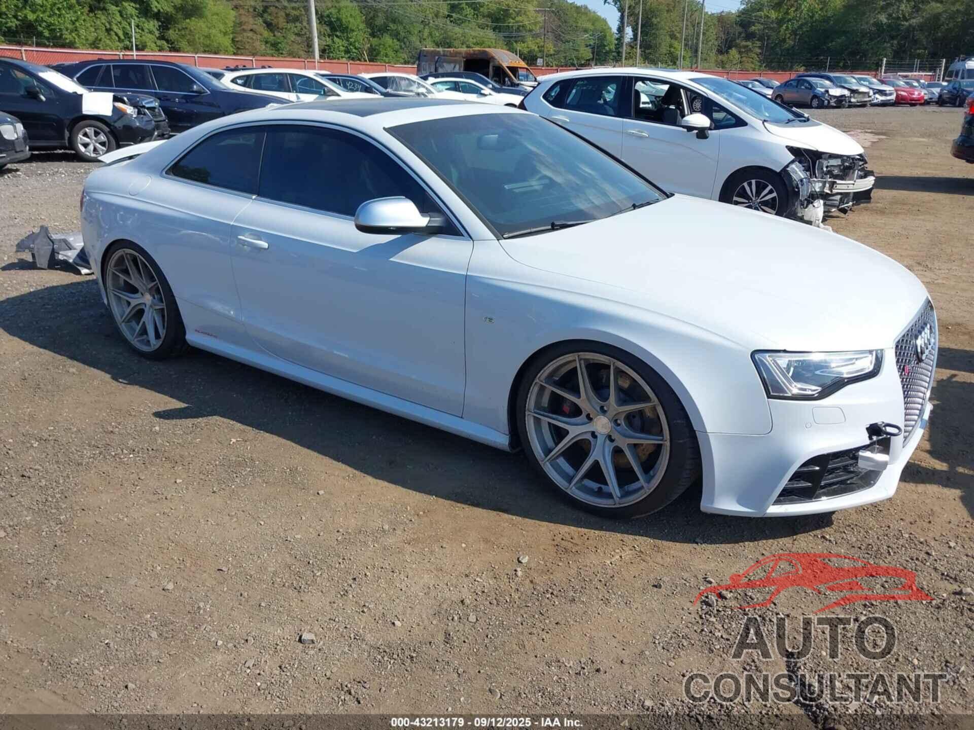 AUDI RS 5 2015 - WUAC6AFR2FA900380