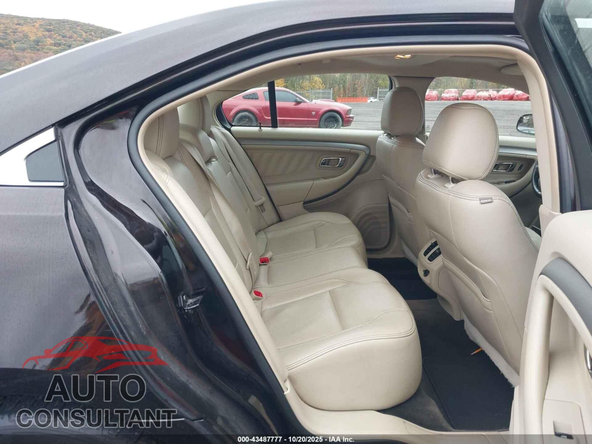 FORD TAURUS 2013 - 1FAHP2E87DG165667