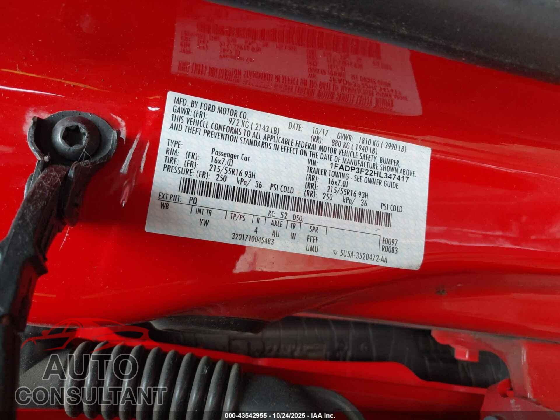 FORD FOCUS 2017 - 1FADP3F22HL347417