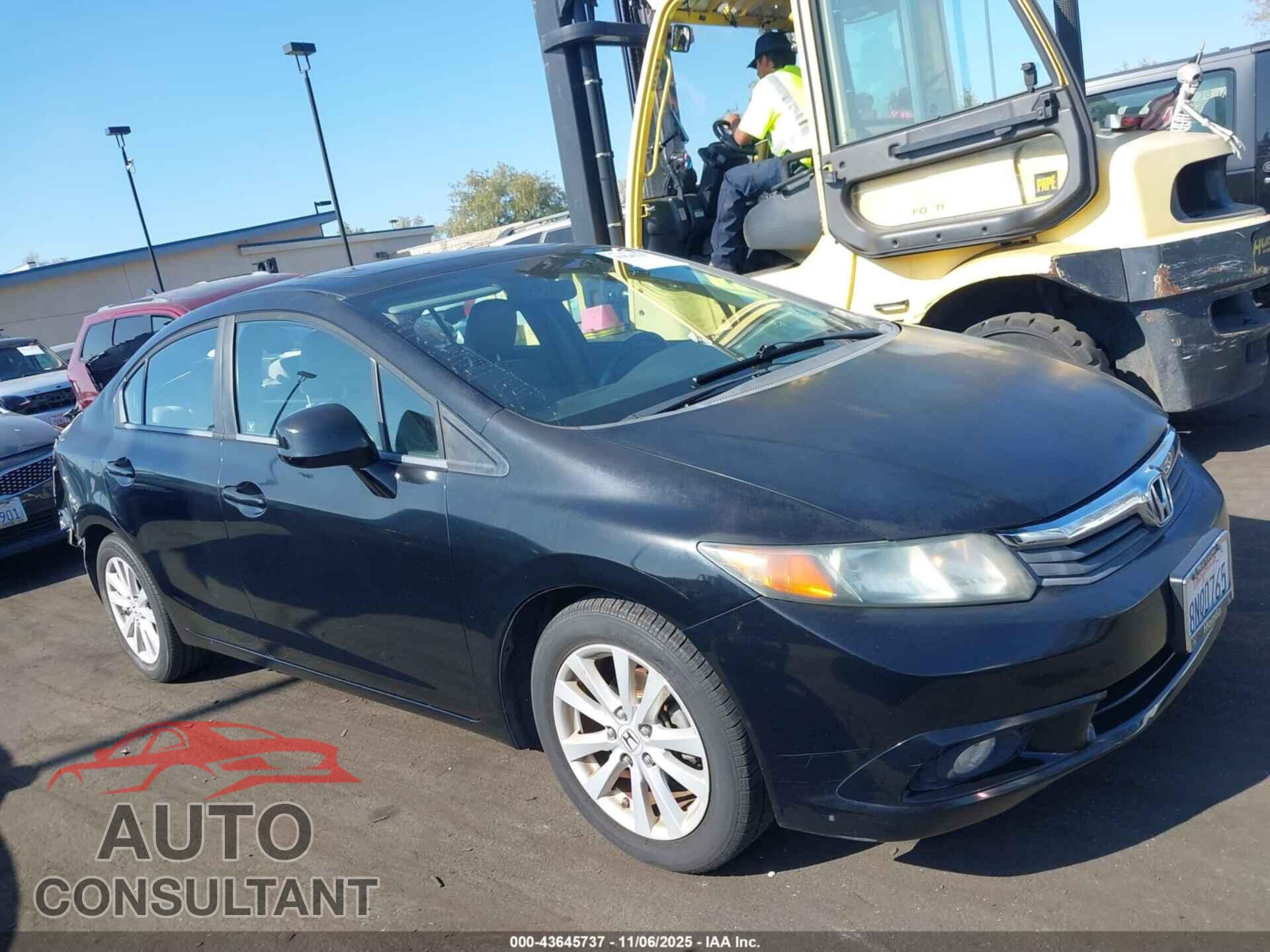 HONDA CIVIC 2012 - 2HGFB2F93CH555676