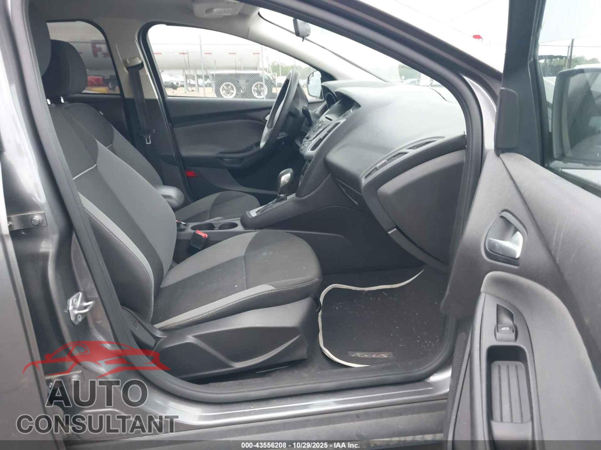 FORD FOCUS 2014 - 1FADP3K23EL210522