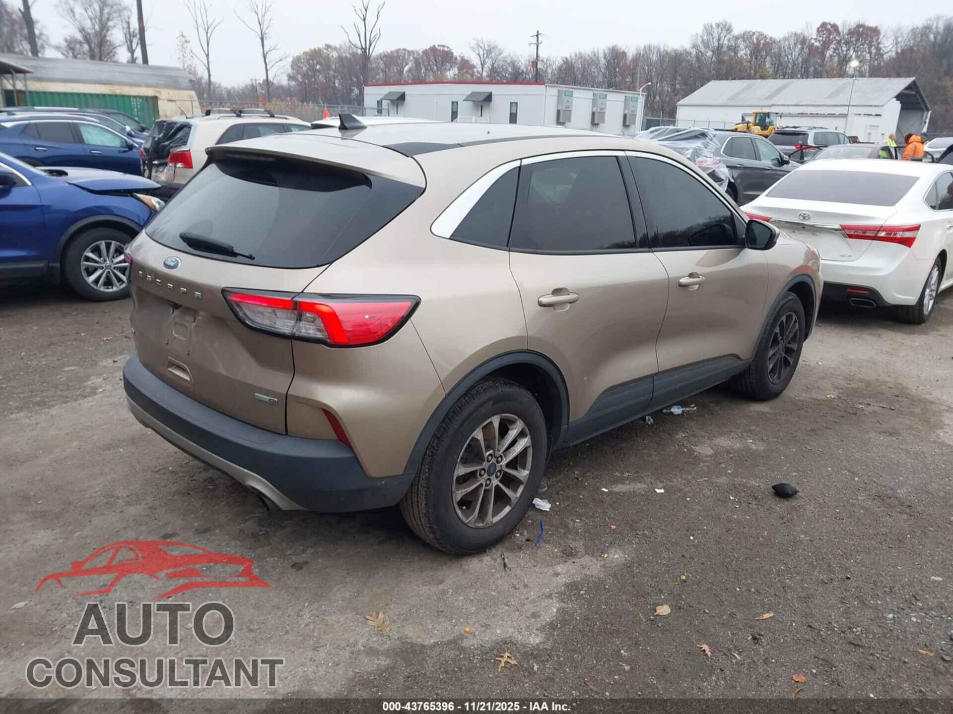 FORD ESCAPE 2020 - 1FMCU9G63LUA04178