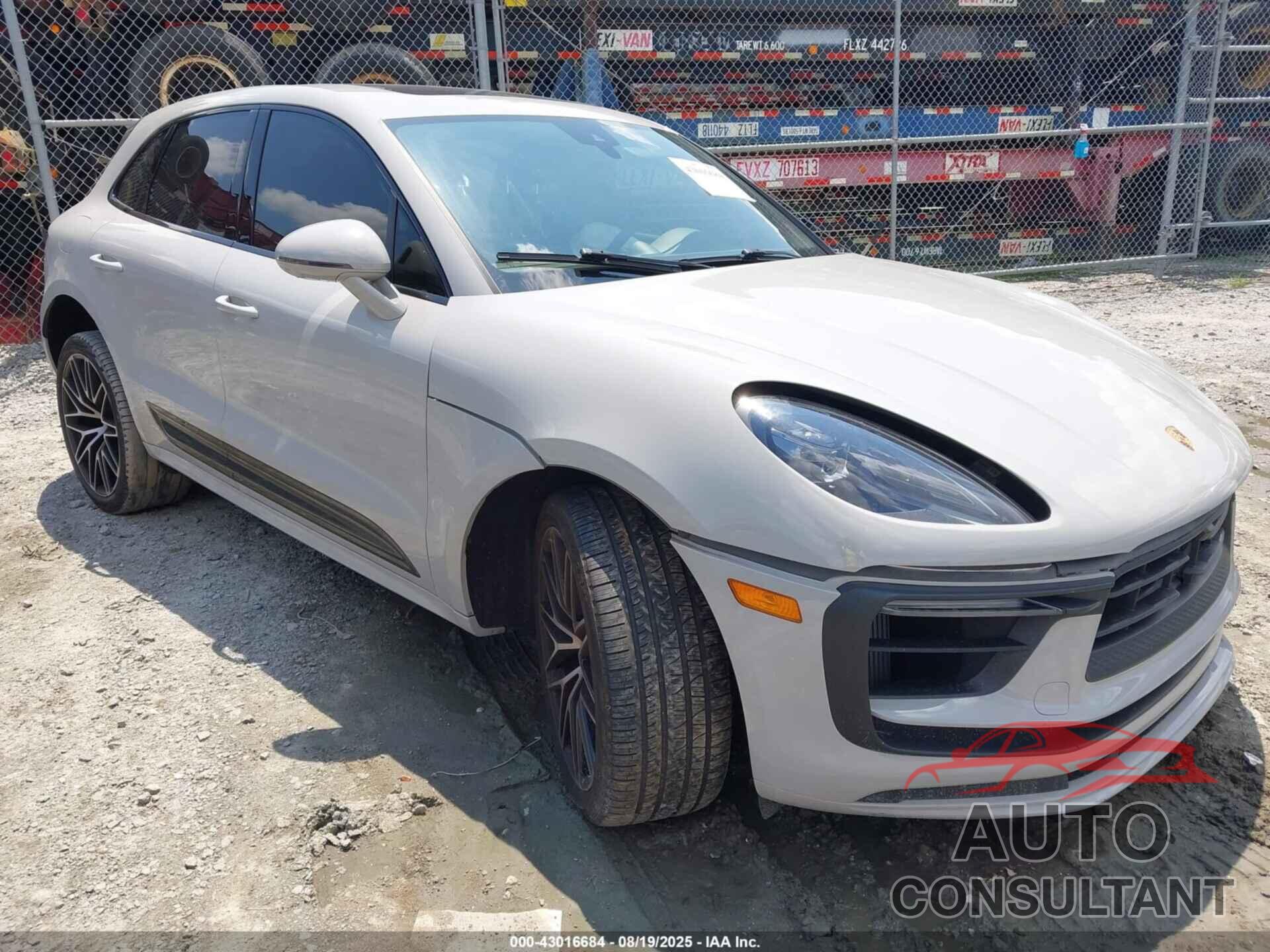 PORSCHE MACAN 2023 - WP1AG2A55PLB41157