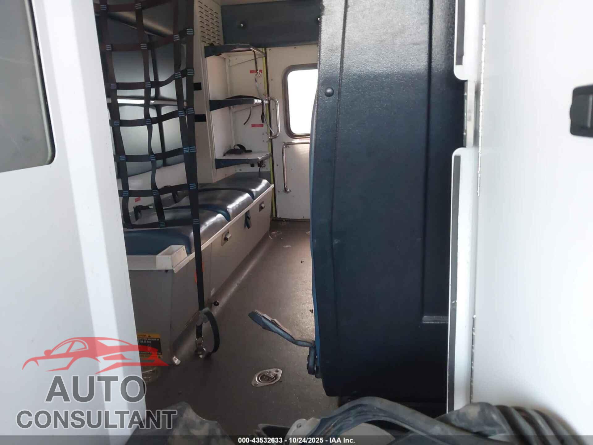 FORD E-350 CUTAWAY 2013 - 1FDWE3FS8DDA31142