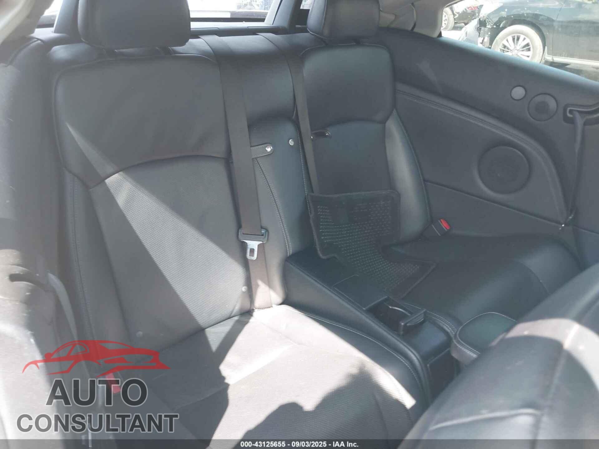 LEXUS IS 250C 2010 - JTHFF2C22A2511294