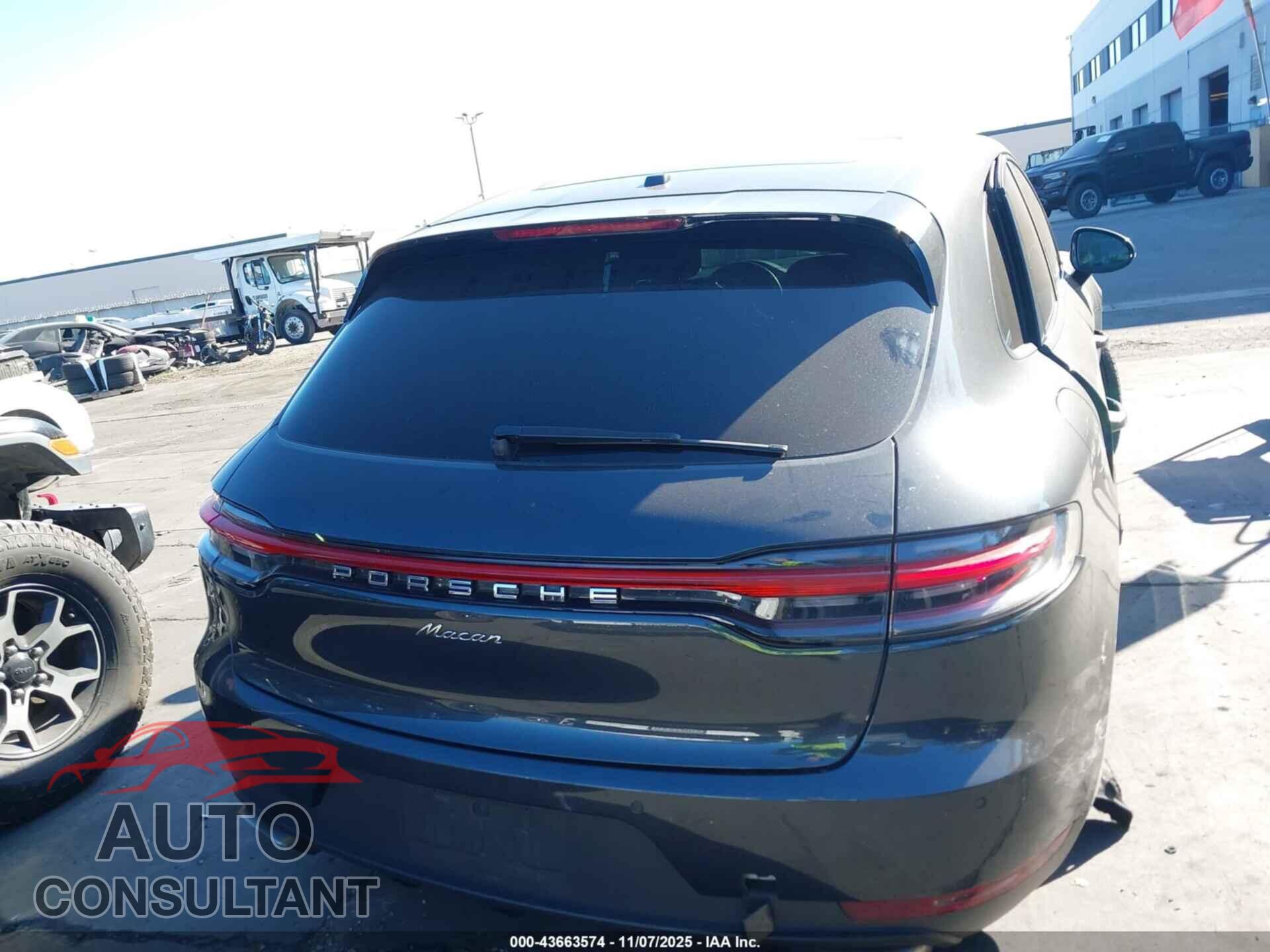 PORSCHE MACAN 2021 - WP1AA2A5XMLB05431