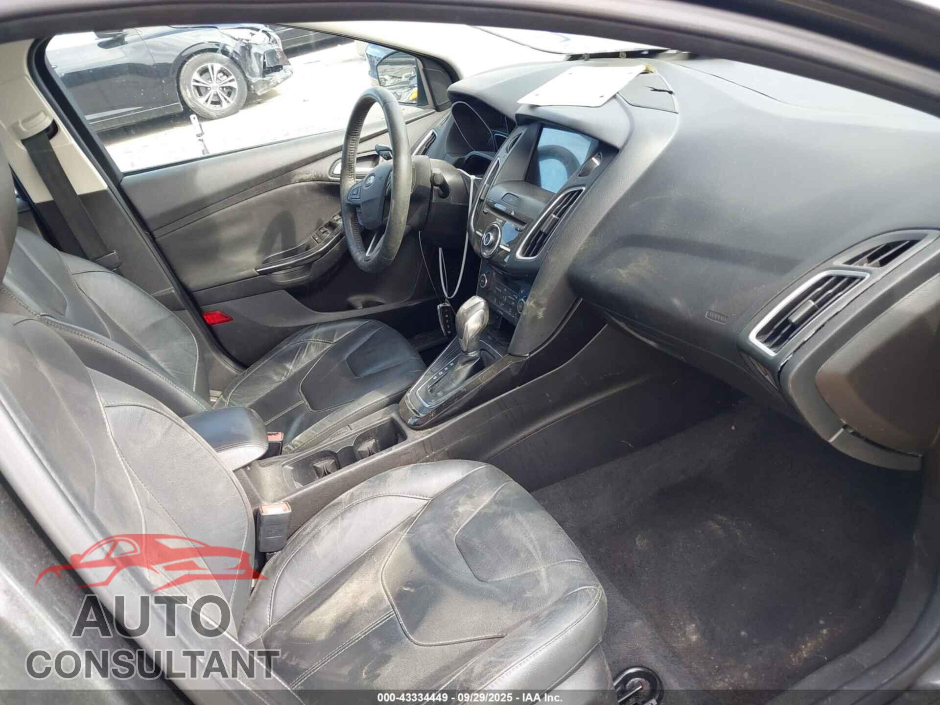 FORD FOCUS 2016 - 1FADP3J29GL309415