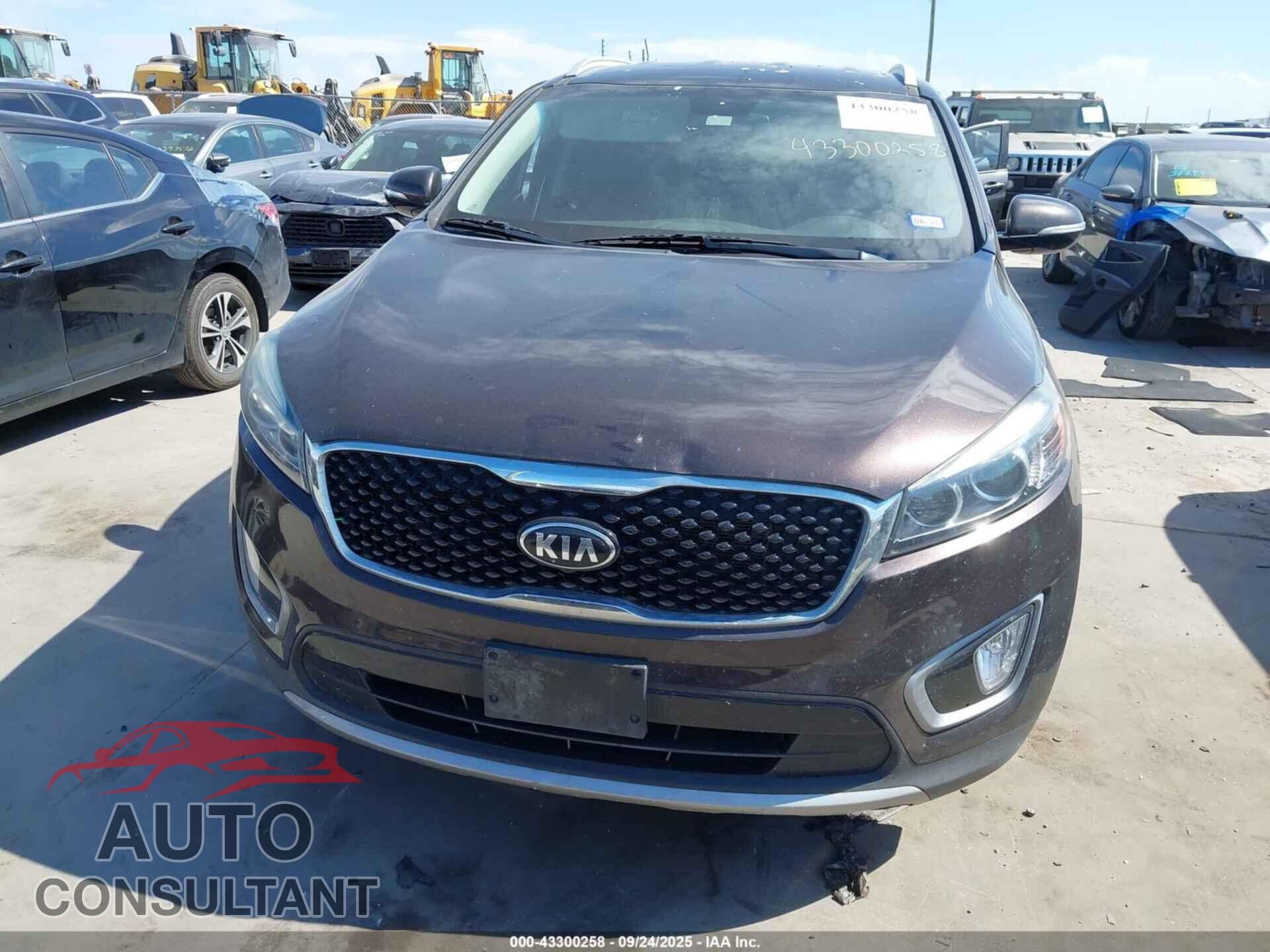 KIA SORENTO 2017 - 5XYPH4A5XHG295042