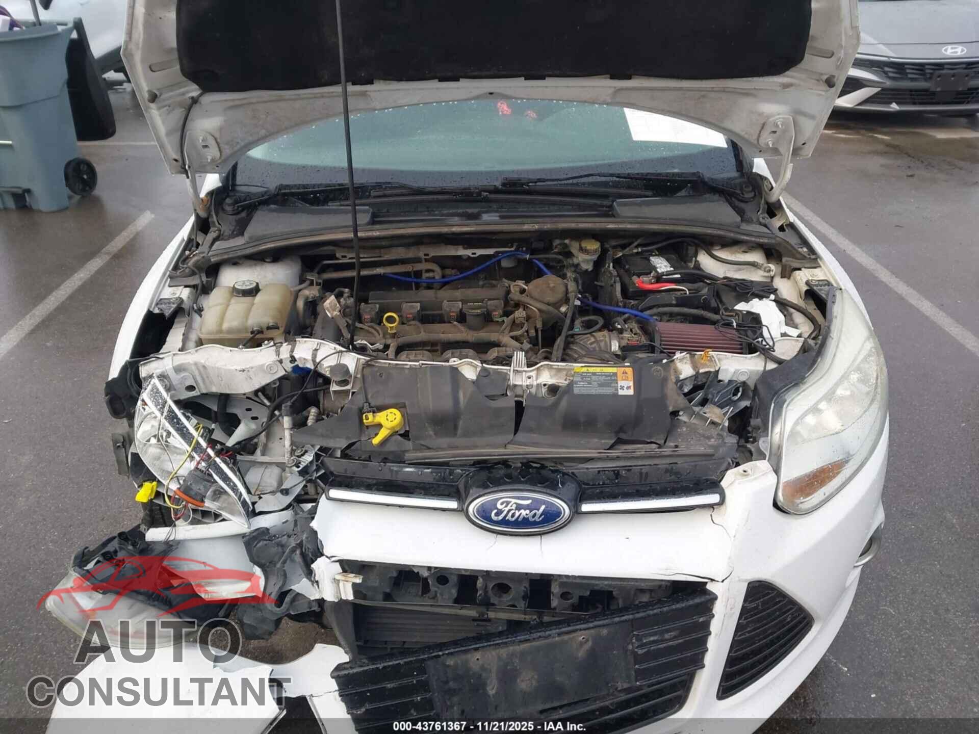 FORD FOCUS 2012 - 1FAHP3H25CL479210