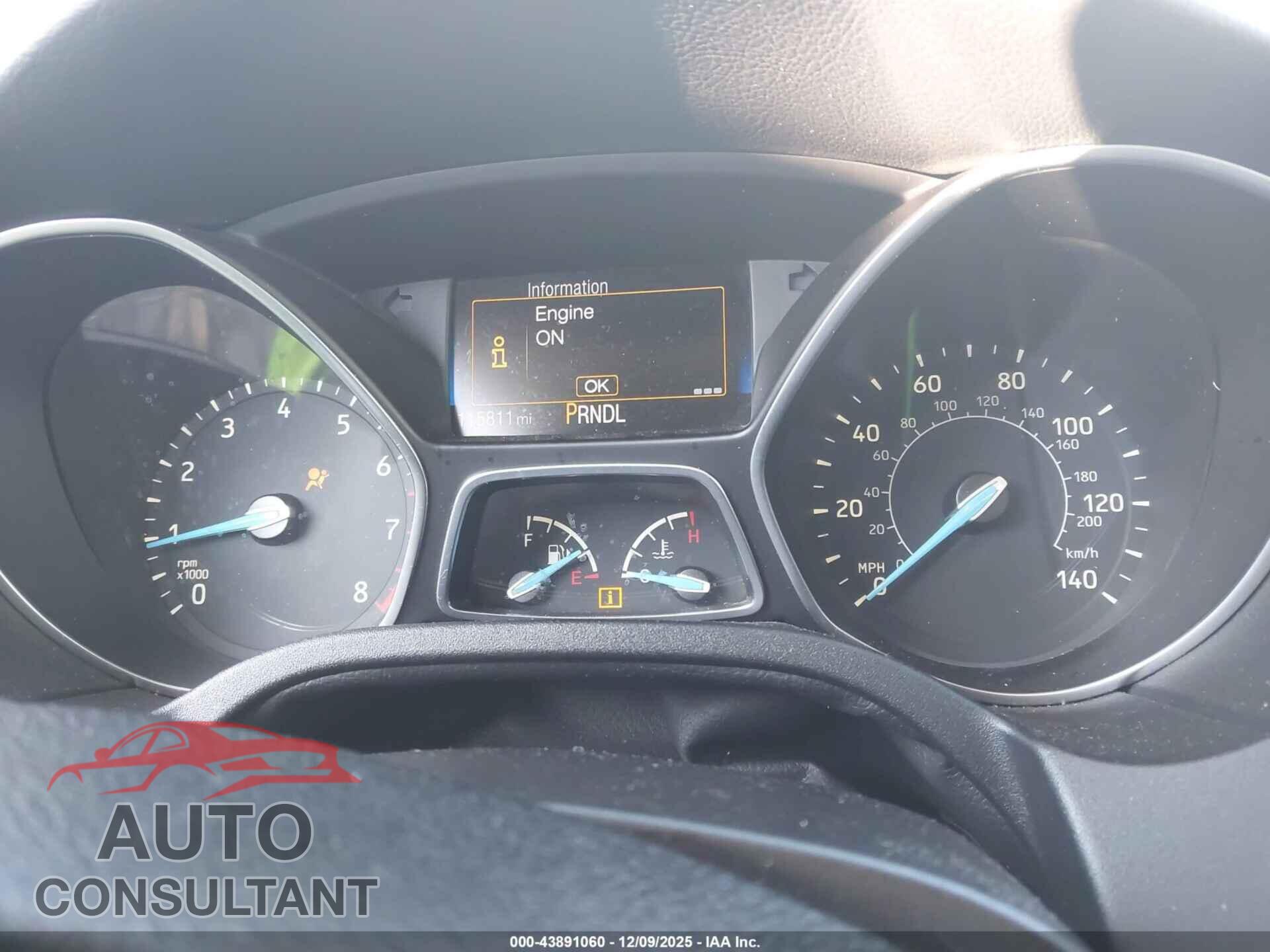 FORD FOCUS 2015 - 1FADP3E23FL362393