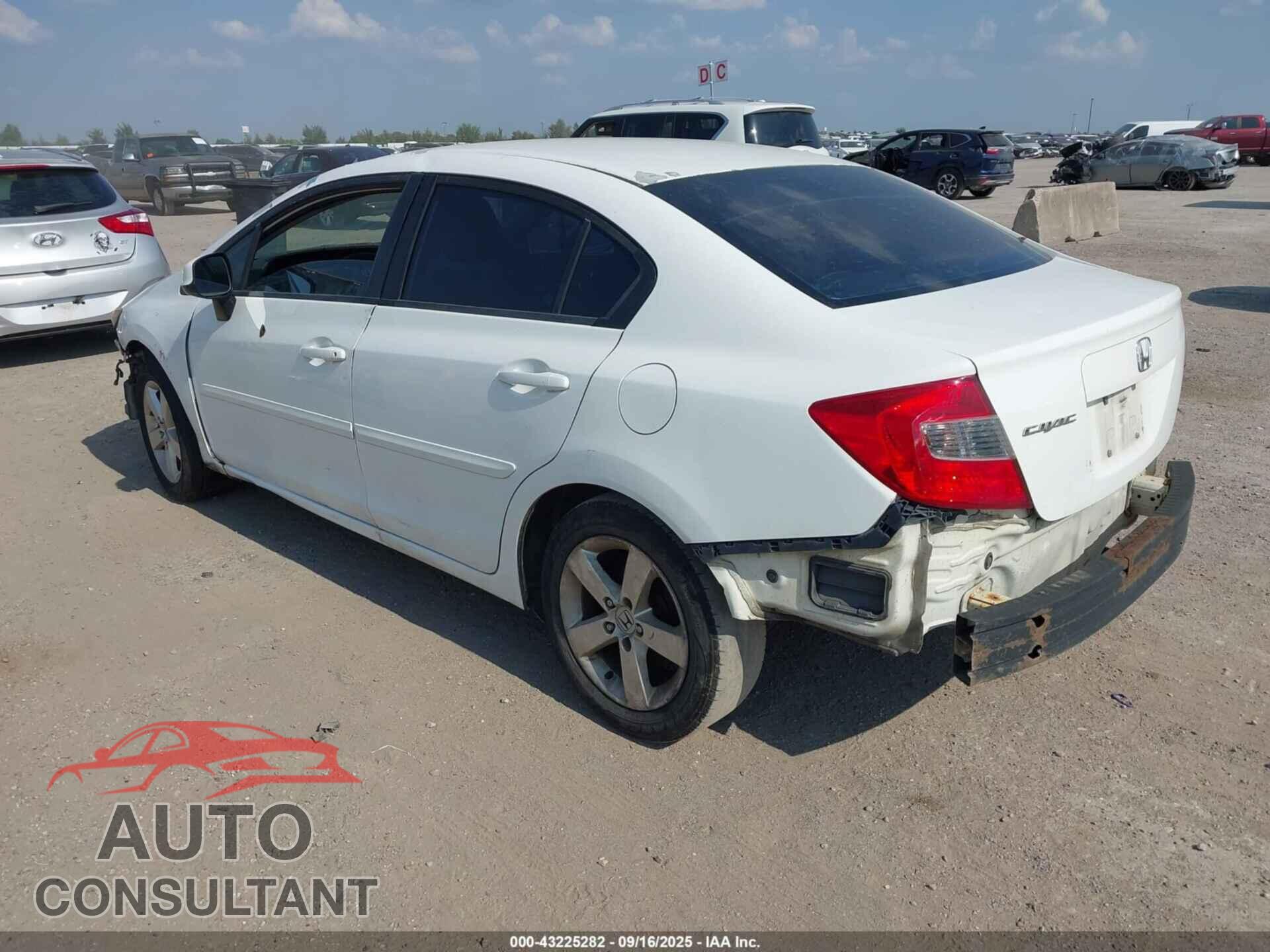 HONDA CIVIC 2012 - 19XFB2F58CE070506