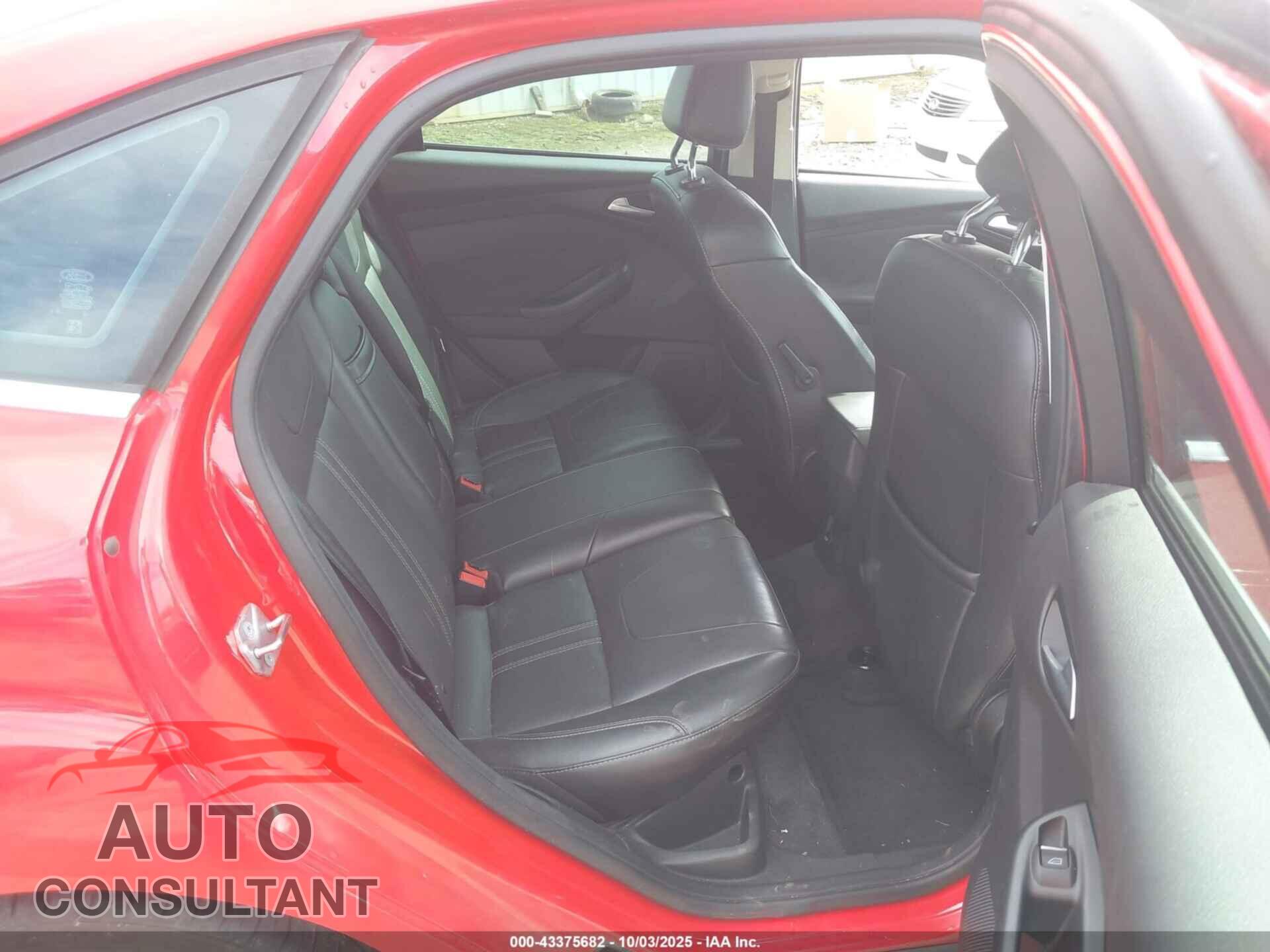 FORD FOCUS 2012 - 1FAHP3H29CL333053