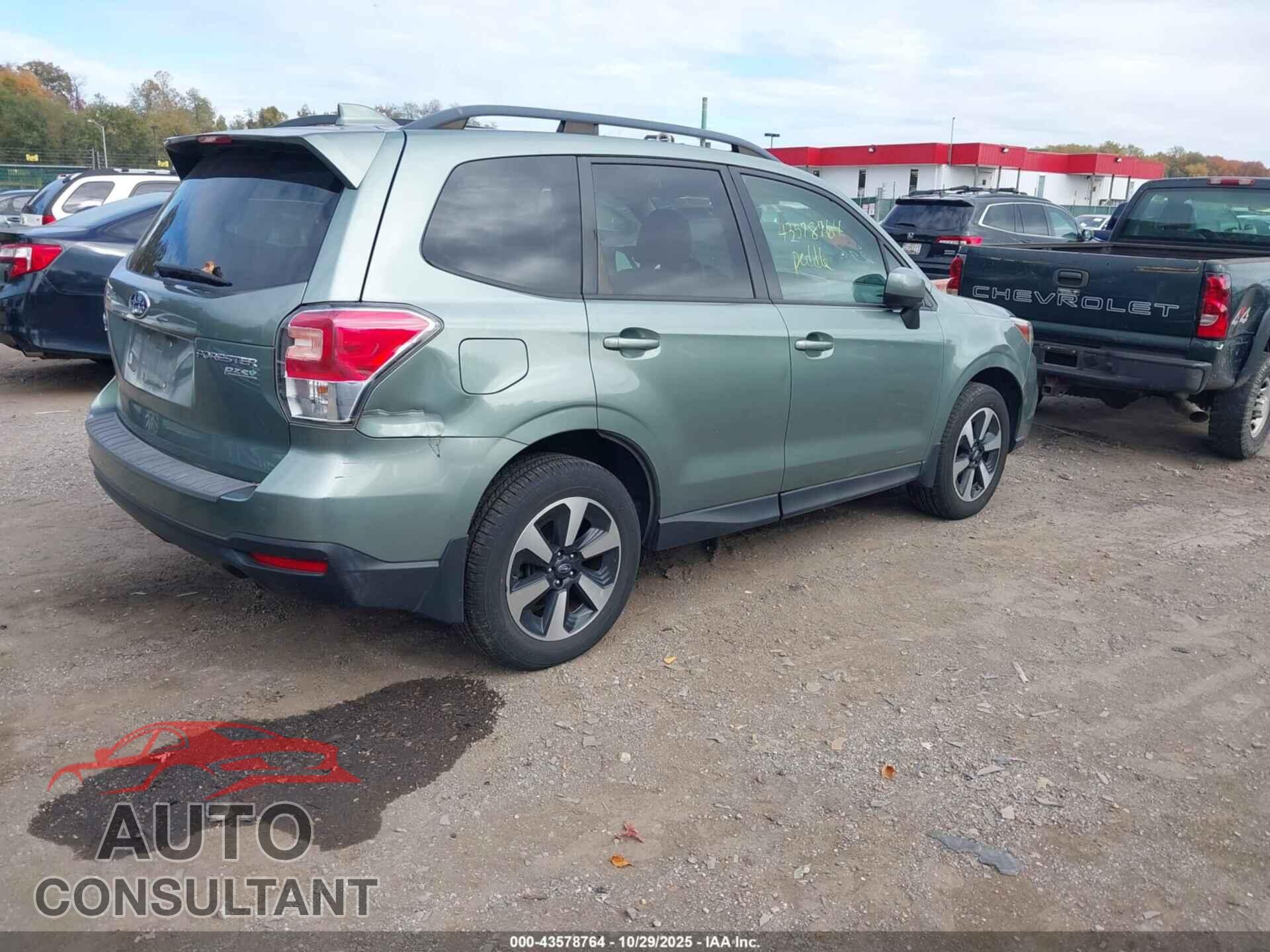 SUBARU FORESTER 2017 - JF2SJAEC4HH406618