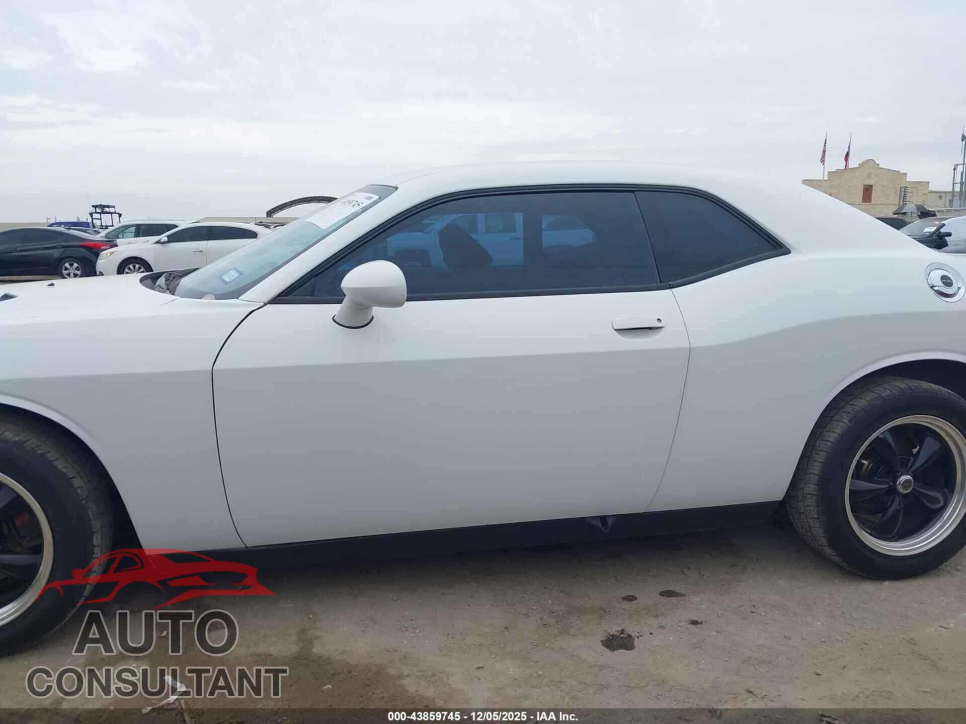 DODGE CHALLENGER 2013 - 2C3CDYAG5DH510975