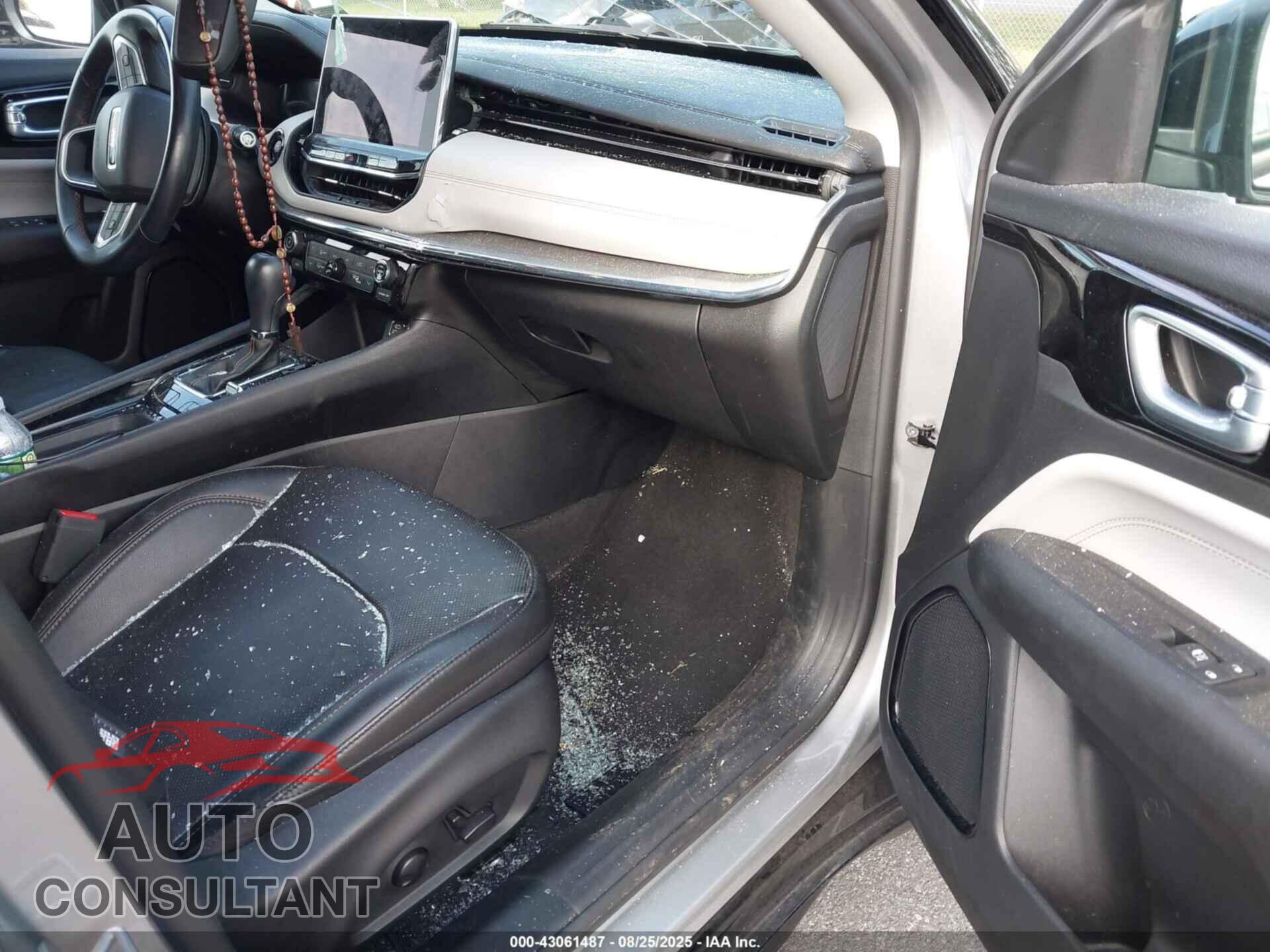 JEEP COMPASS 2015 - 1C4NJDBB2FD225529