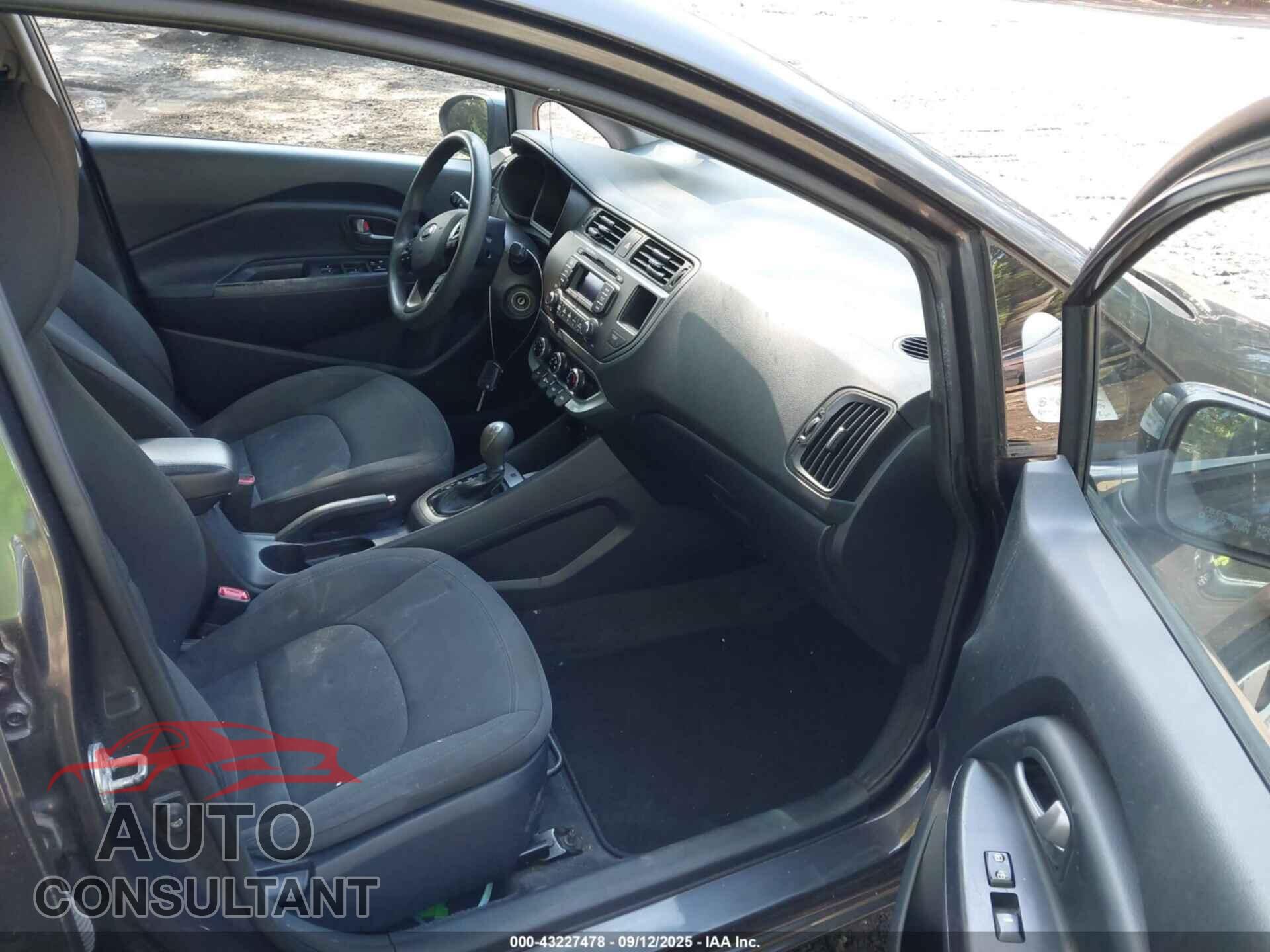 KIA RIO 2013 - KNADN5A38D6234220