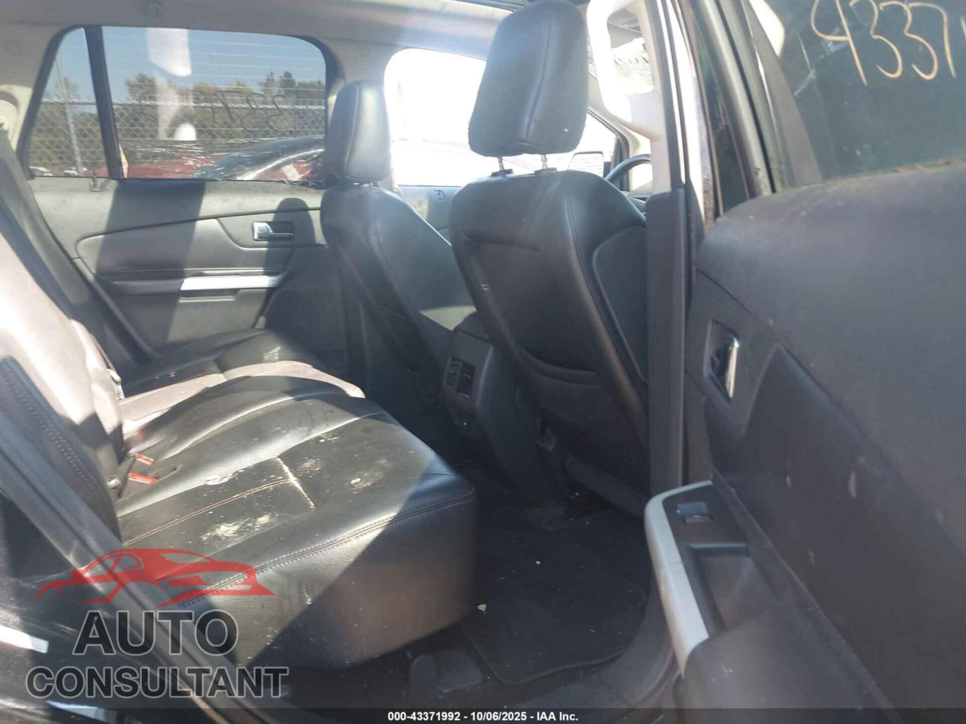 FORD EDGE 2011 - 2FMDK4KC4BBB57652