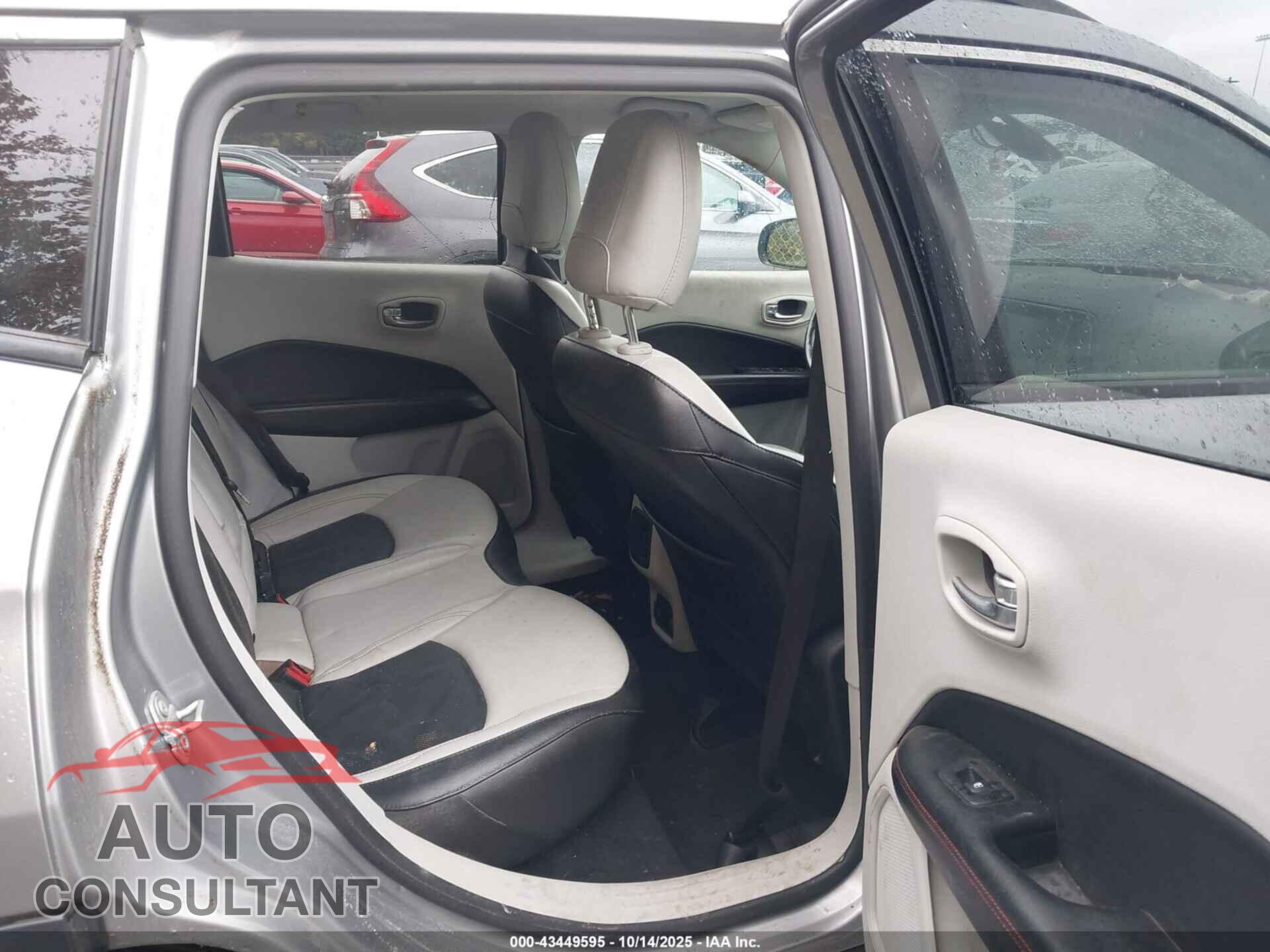 JEEP COMPASS 2020 - 3C4NJCCB9LT179647
