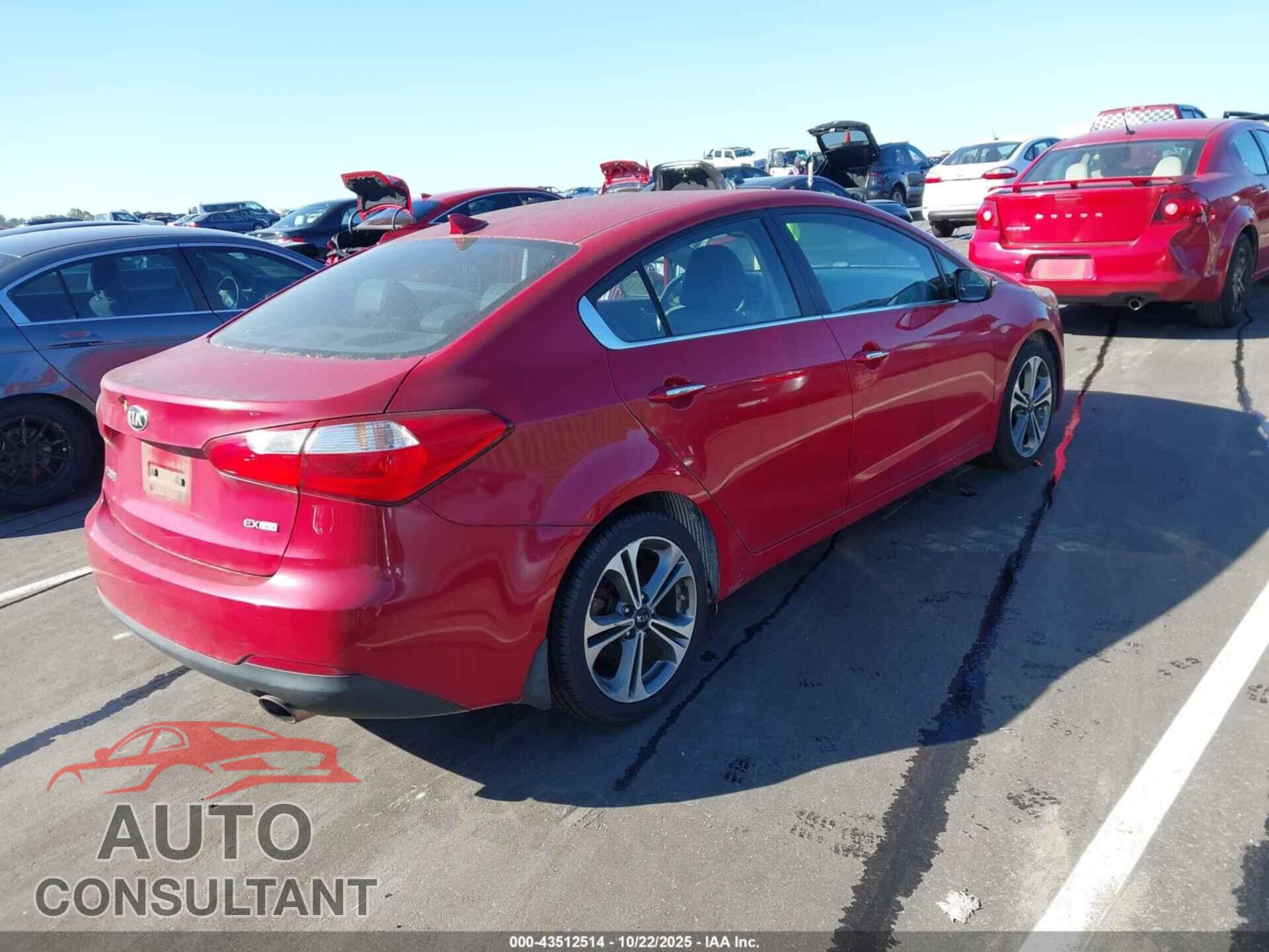 KIA FORTE 2016 - KNAFZ4A84G5548444