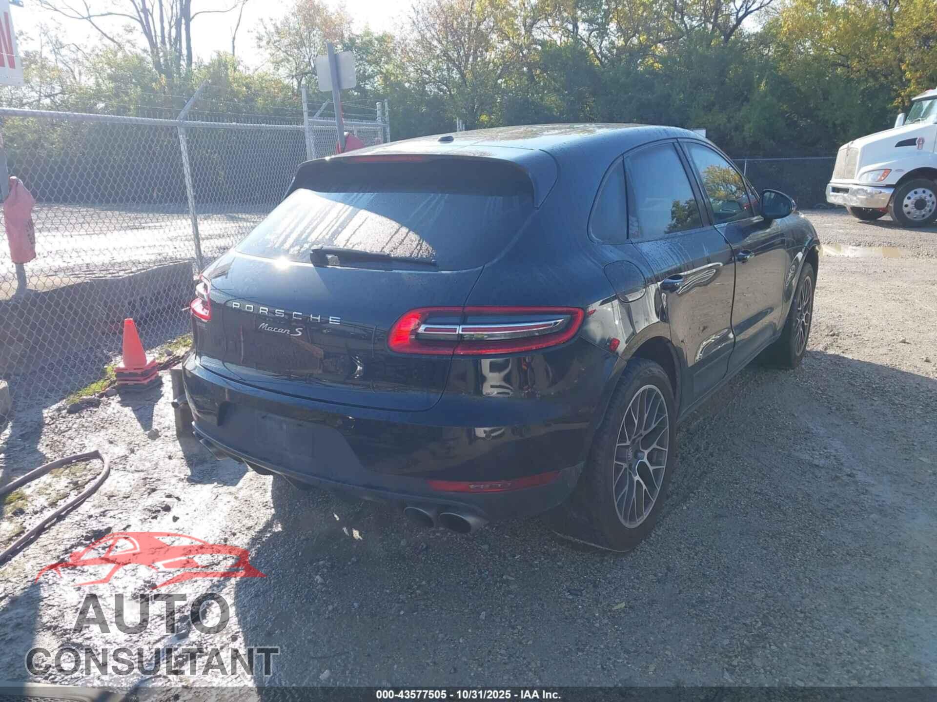 PORSCHE MACAN 2016 - WP1AB2A53GLB42001