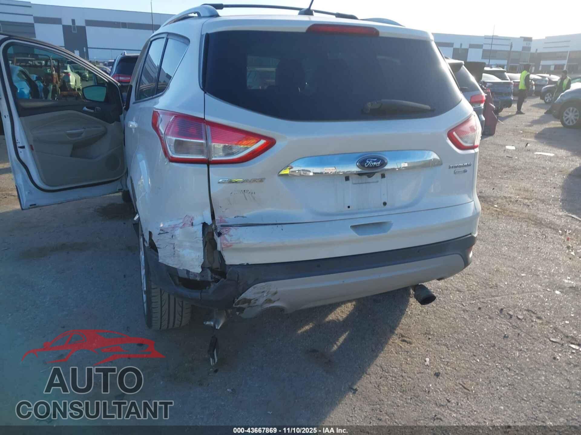 FORD ESCAPE 2014 - 1FMCU9J99EUB45293