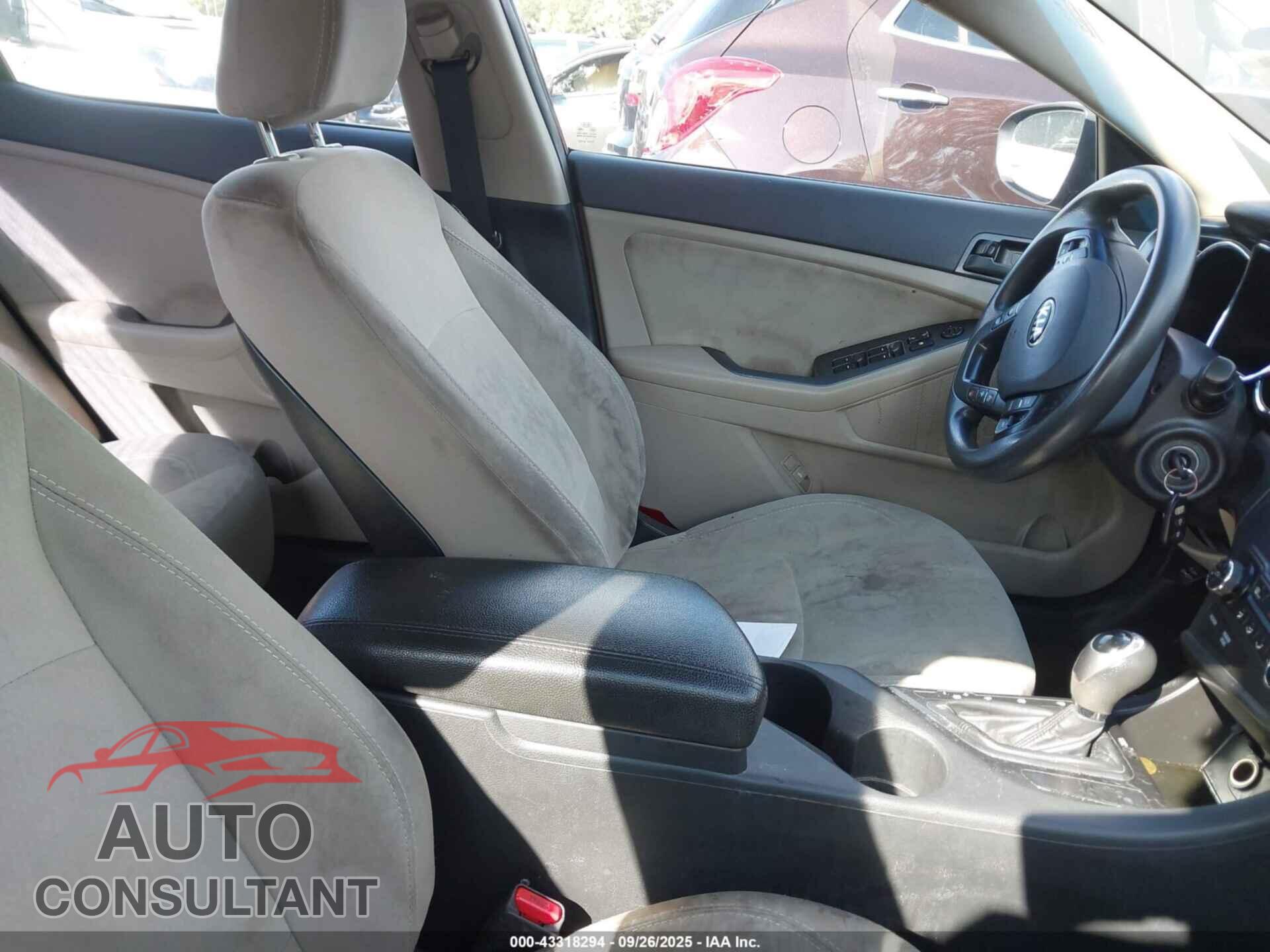 KIA OPTIMA 2013 - 5XXGM4A76DG123991