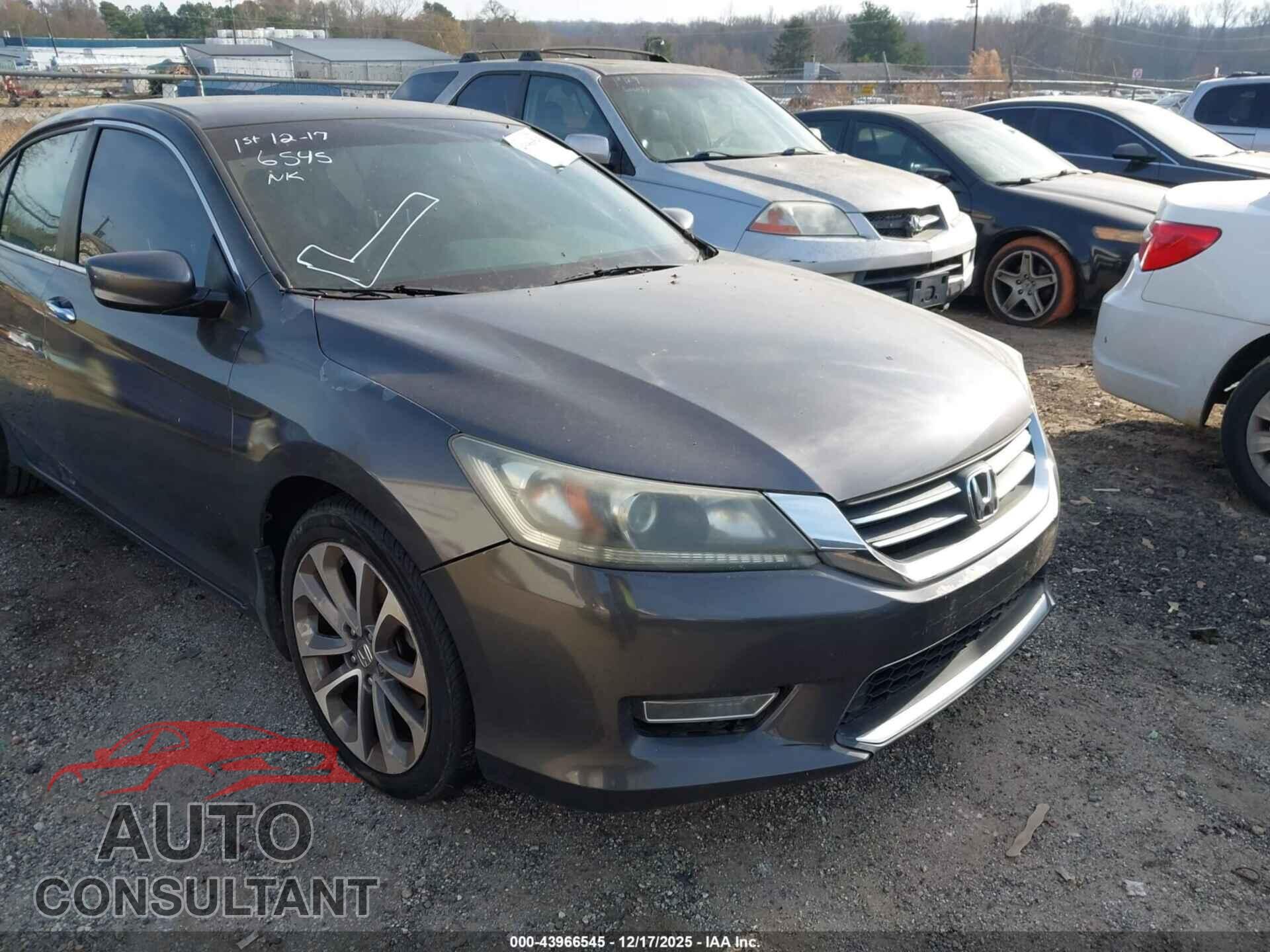 HONDA ACCORD 2013 - 1HGCR2F52DA206830