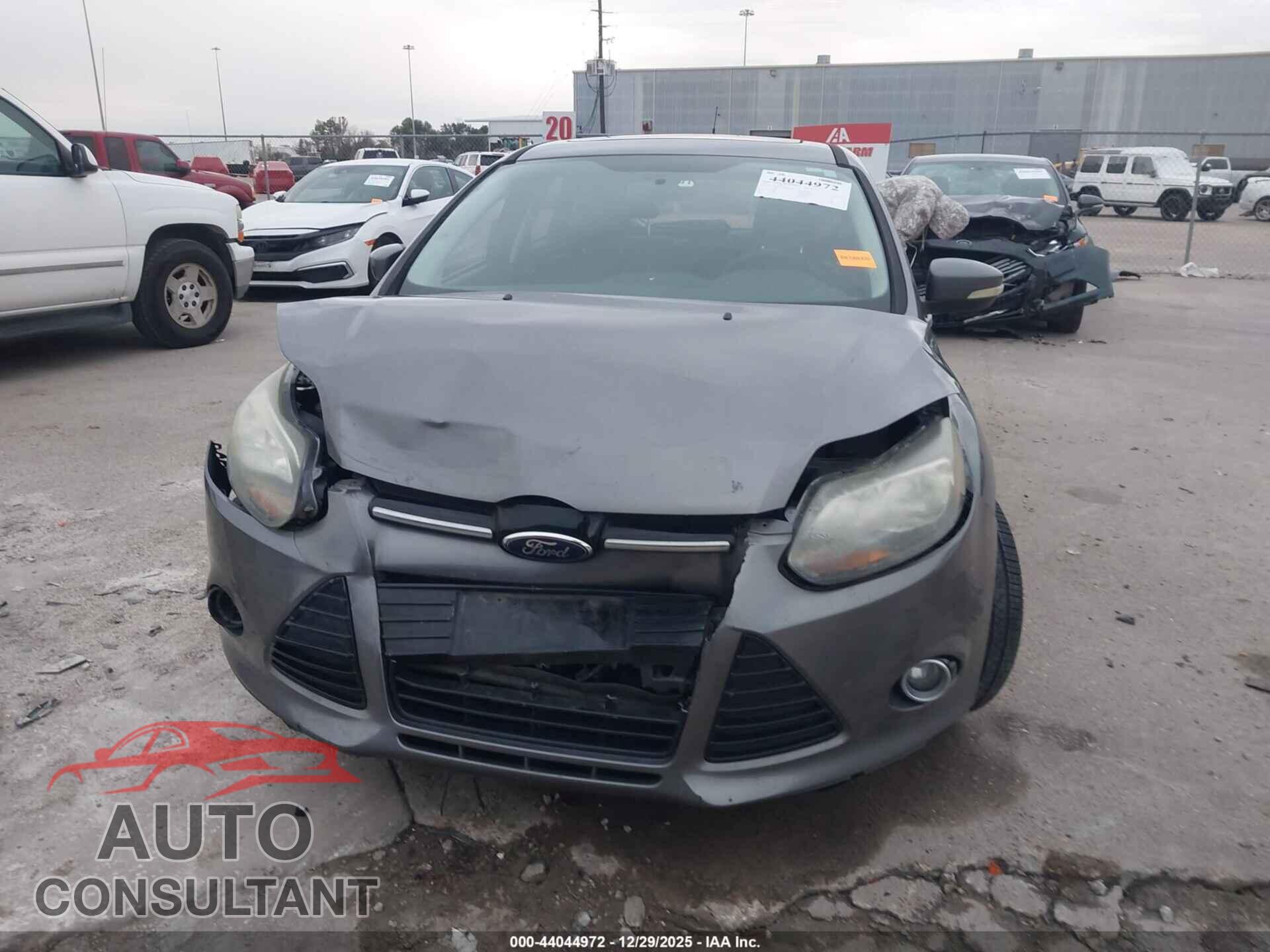 FORD FOCUS 2014 - 1FADP3N29EL236134