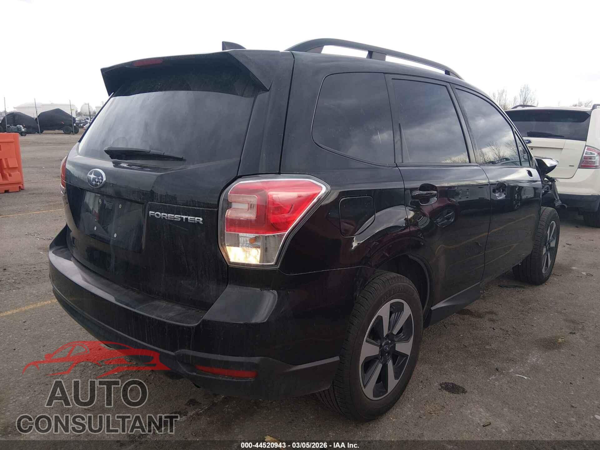 SUBARU FORESTER 2018 - JF2SJAGC5JH499006