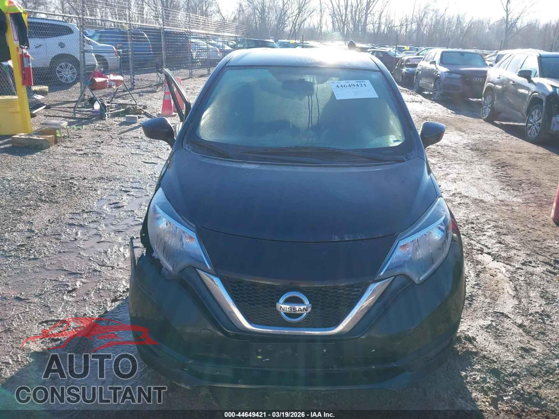 NISSAN VERSA NOTE 2017 - 3N1CE2CP1HL372063