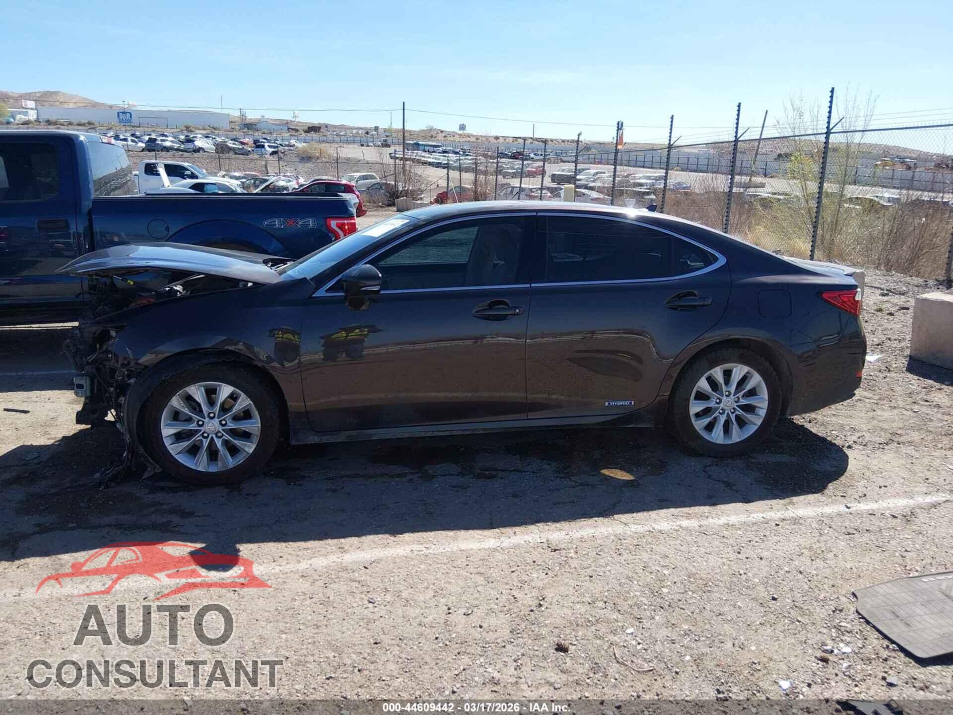 LEXUS ES 300H 2013 - JTHBW1GG2D2016645