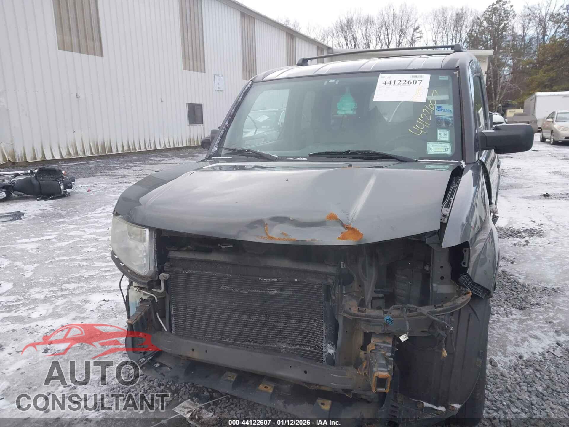 HONDA ELEMENT 2011 - 5J6YH2H37BL000577