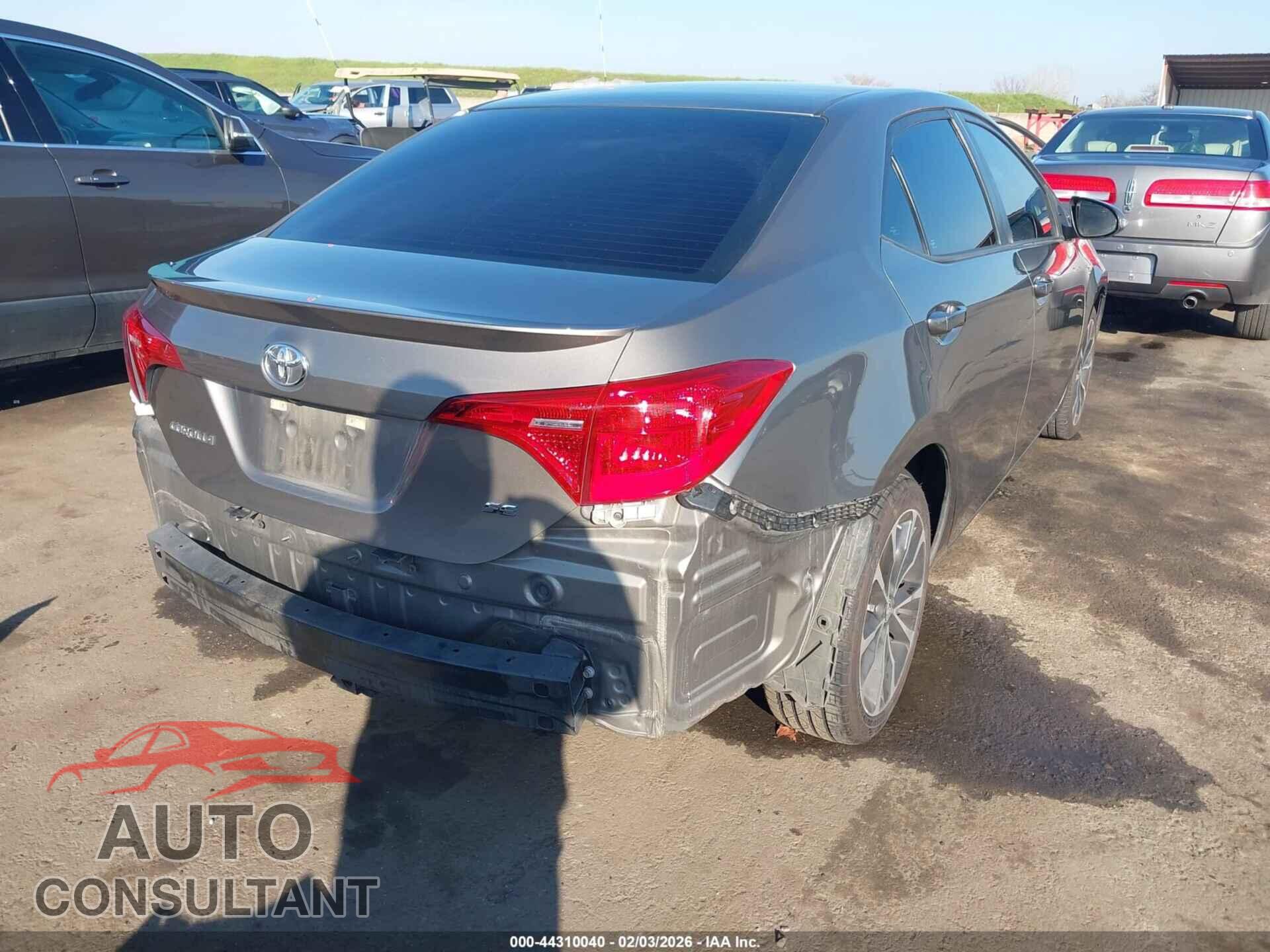 TOYOTA COROLLA 2017 - 5YFBURHE7HP618631
