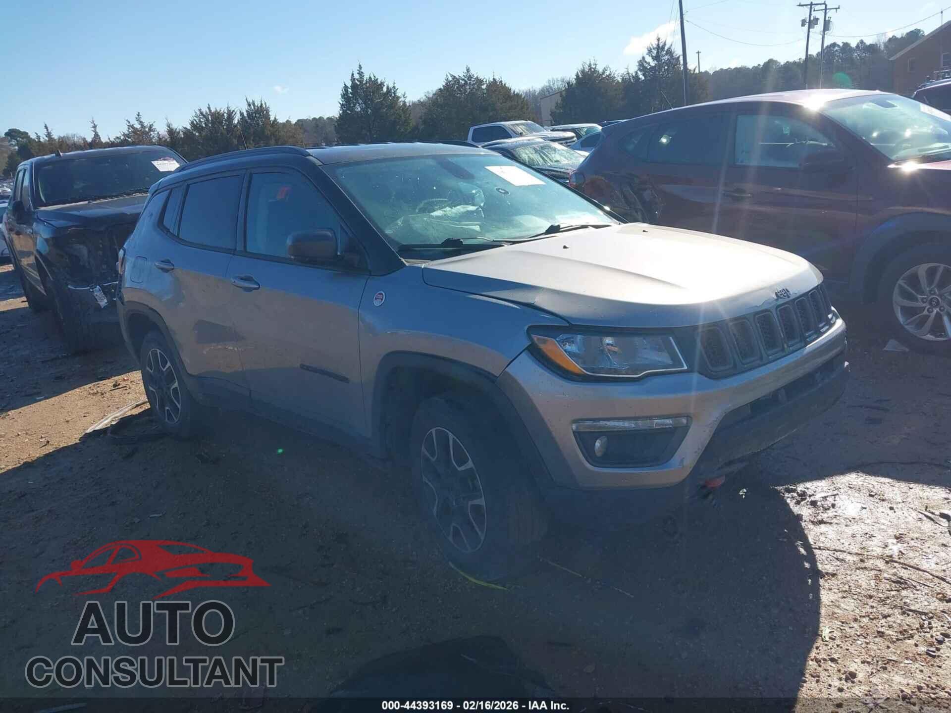 JEEP COMPASS 2020 - 3C4NJDDB1LT189335