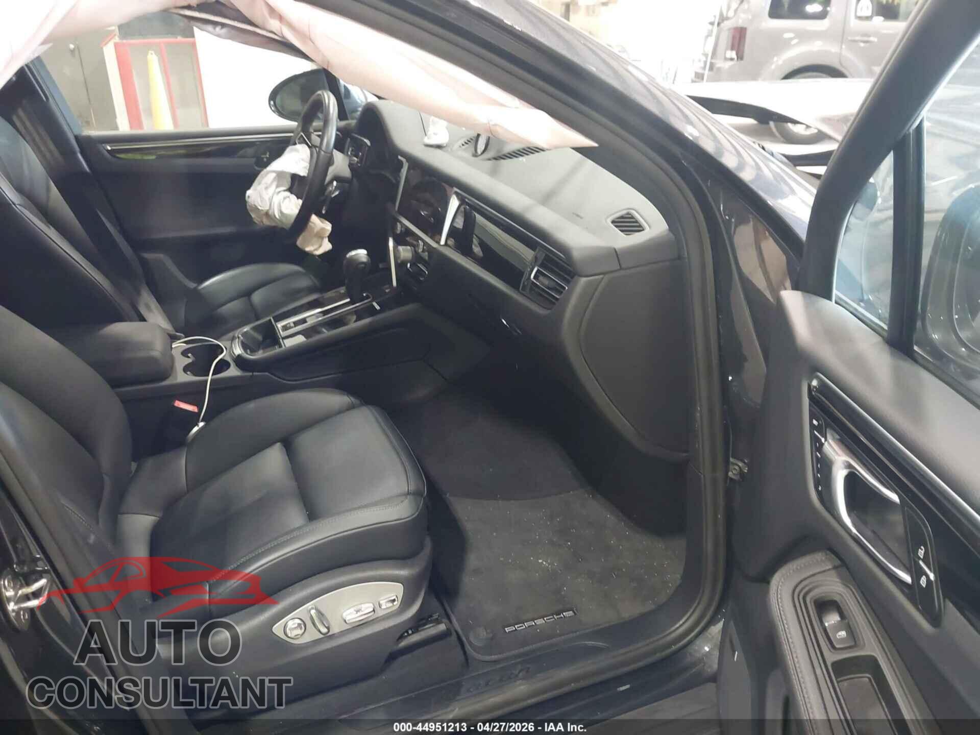 PORSCHE MACAN 2024 - WP1AA2A59RLB12202